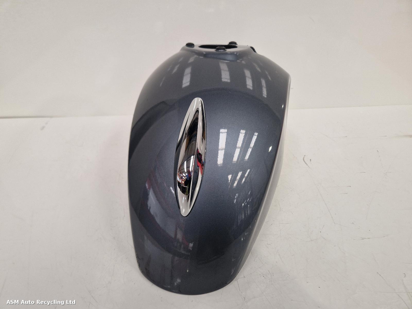 View Auto part Front Mudguard Vespa Primavera 2021