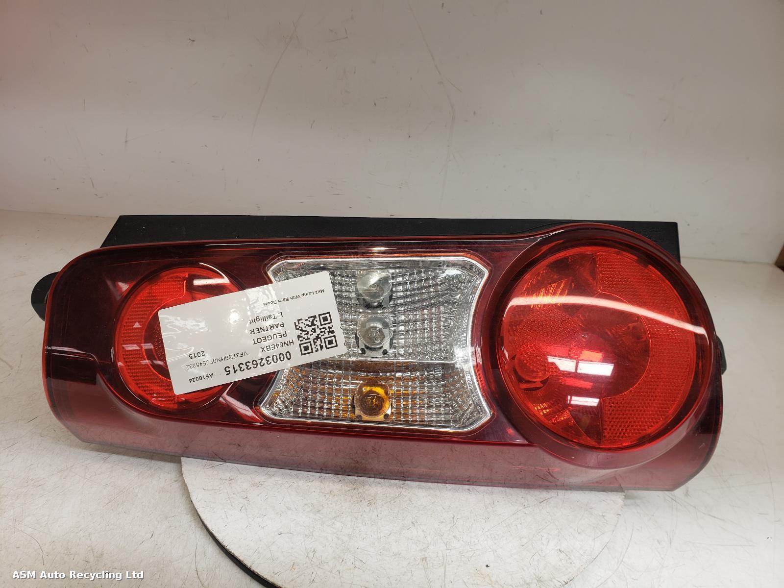 View Auto part L Taillight Peugeot Partner 2015