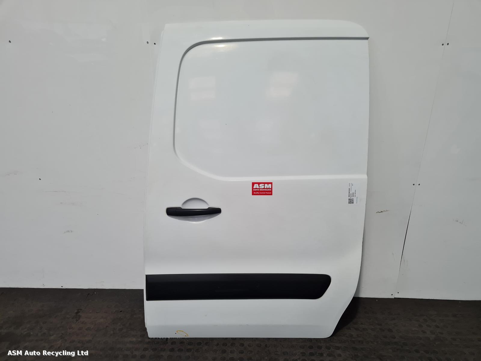 View Auto part Side Load Door Peugeot Partner 2015