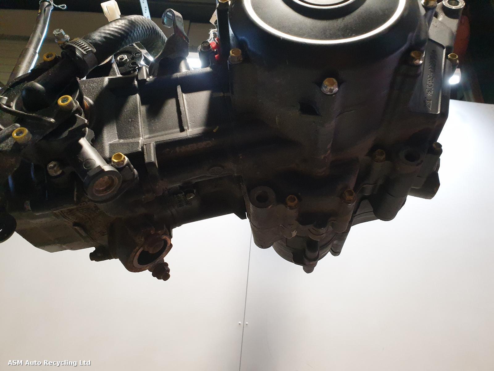 View Auto part Engine Yamaha Xsr125 2022