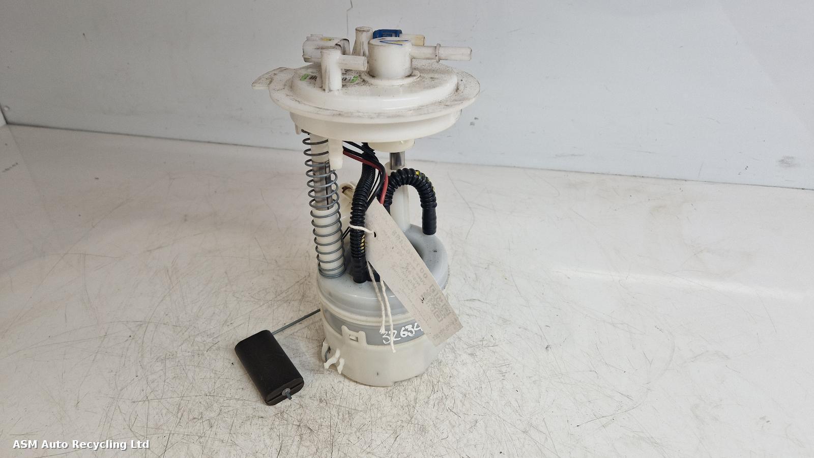 View Auto part Fuel Pump Nissan Micra 2016