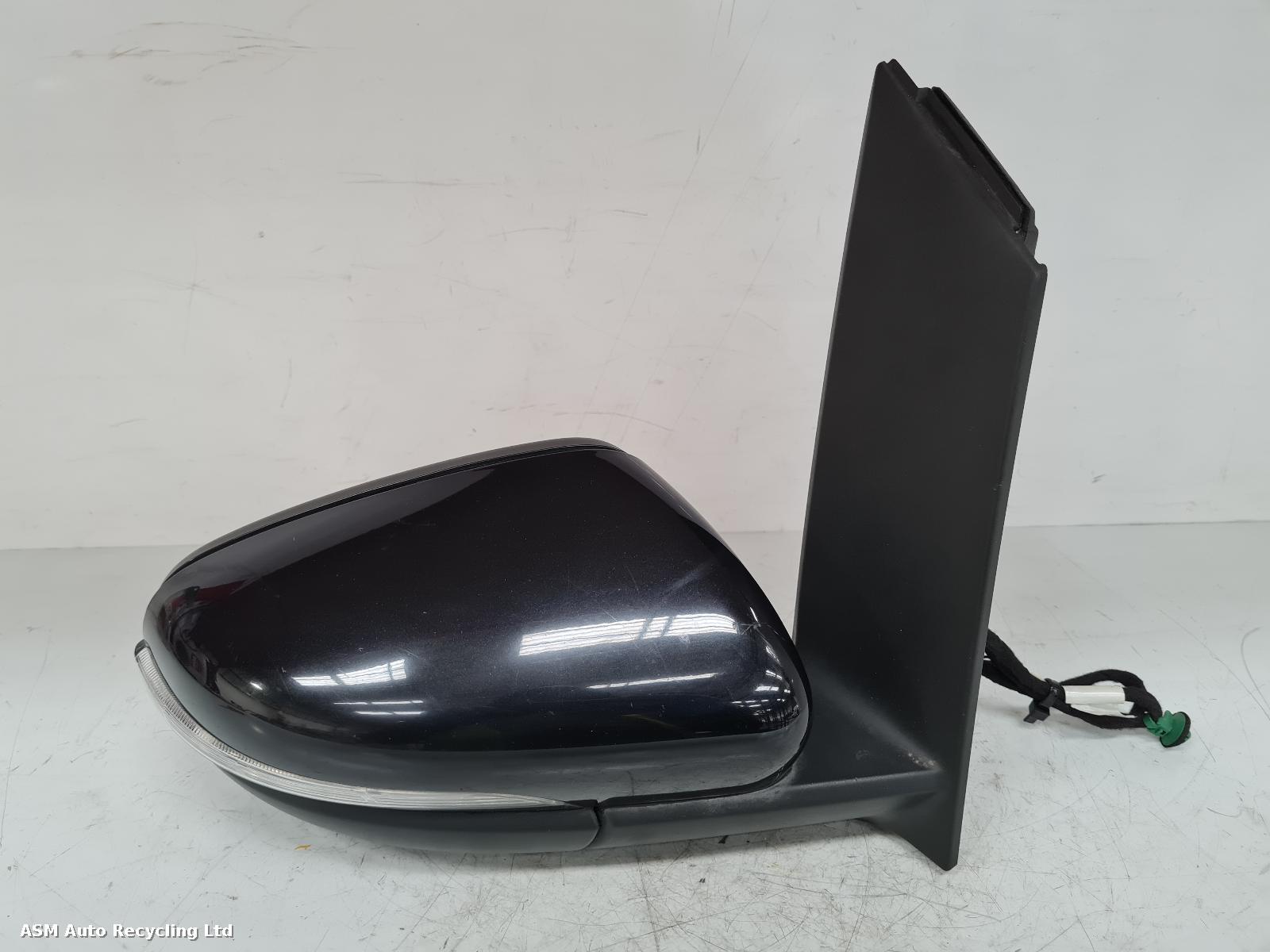 View Auto part R Door Mirror Volkswagen Touran 2010