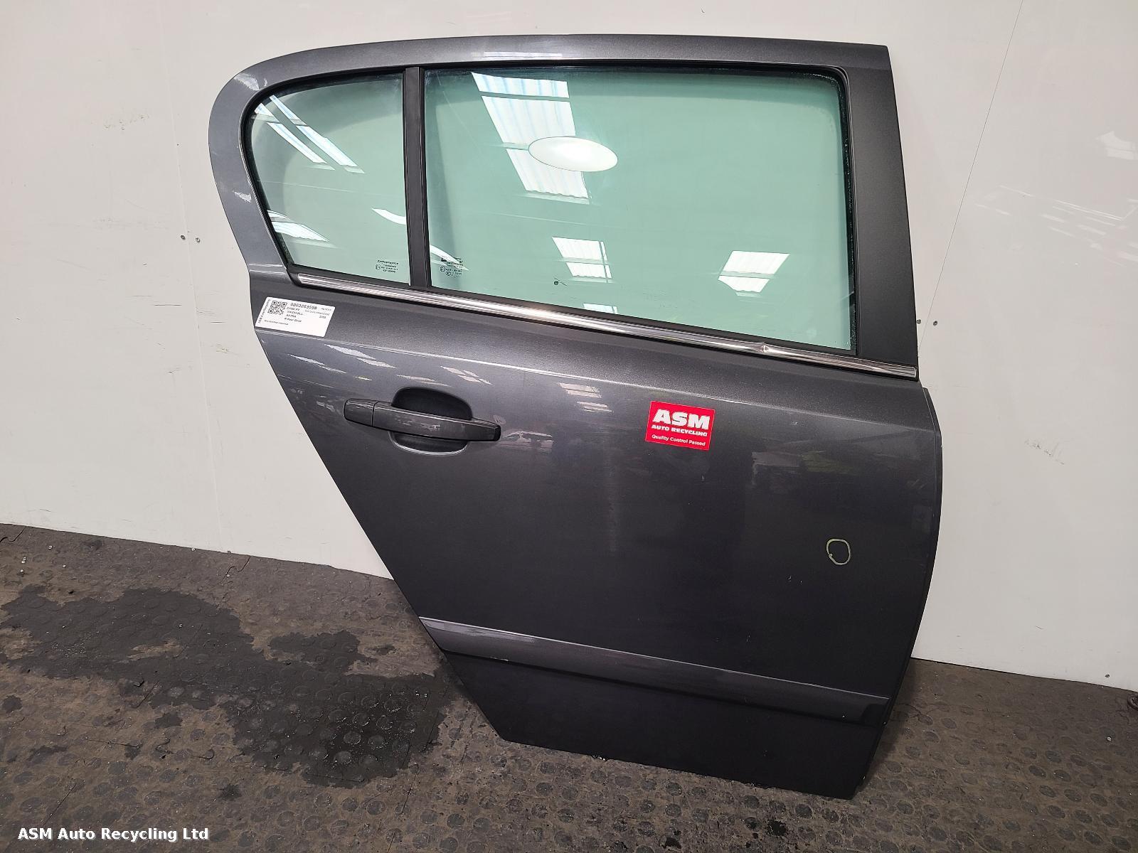 View Auto part R Rear Door Vauxhall Astra 2009
