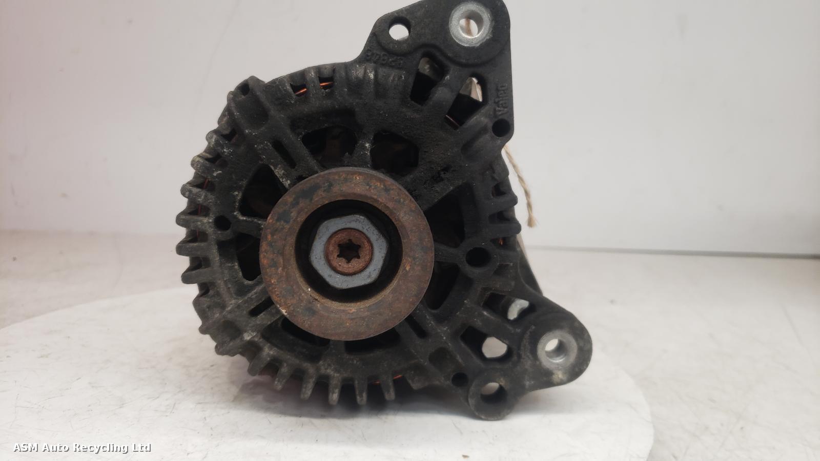 View Auto part Alternator Volkswagen Golf 2007