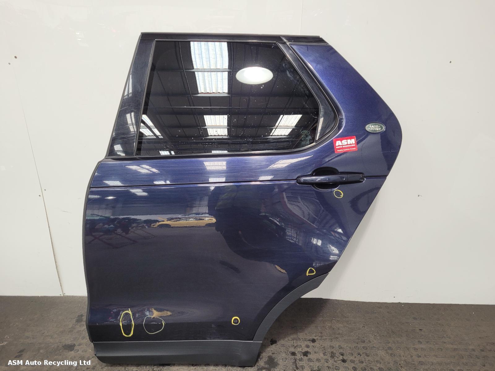 View Auto part L Rear Door Land Rover Discovery 2018
