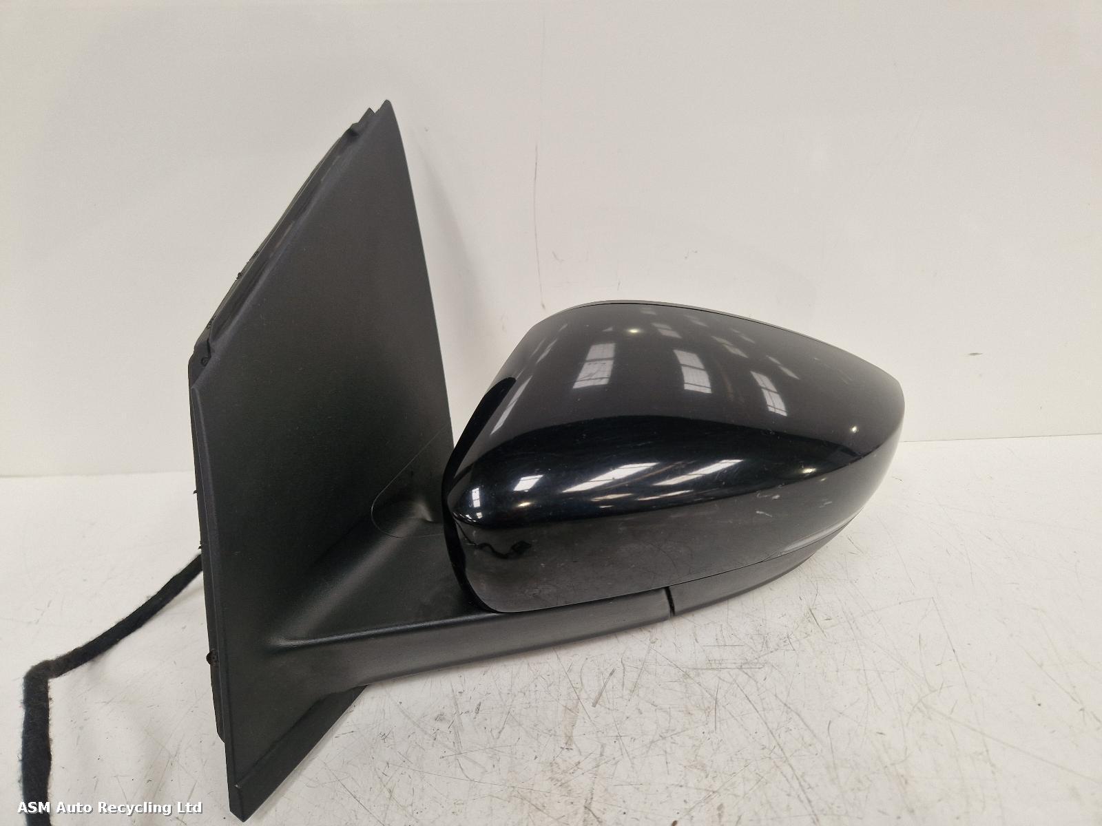 View Auto part L Door Mirror Volkswagen Polo 2016