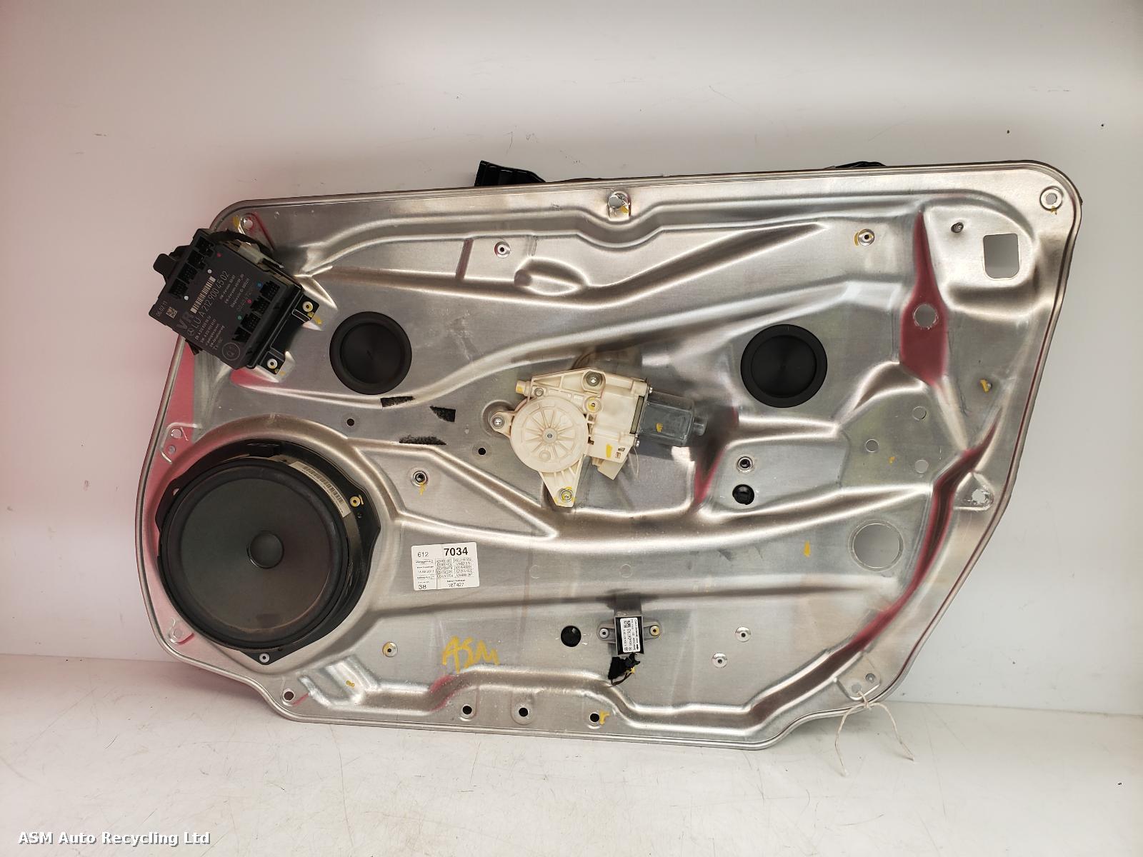 View Auto part RF Window Regulator Mercedes C Class 2011
