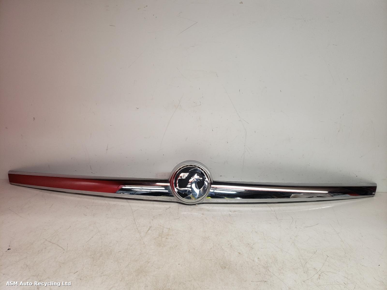 View Auto part Tailgate Handle Vauxhall Insignia 2015