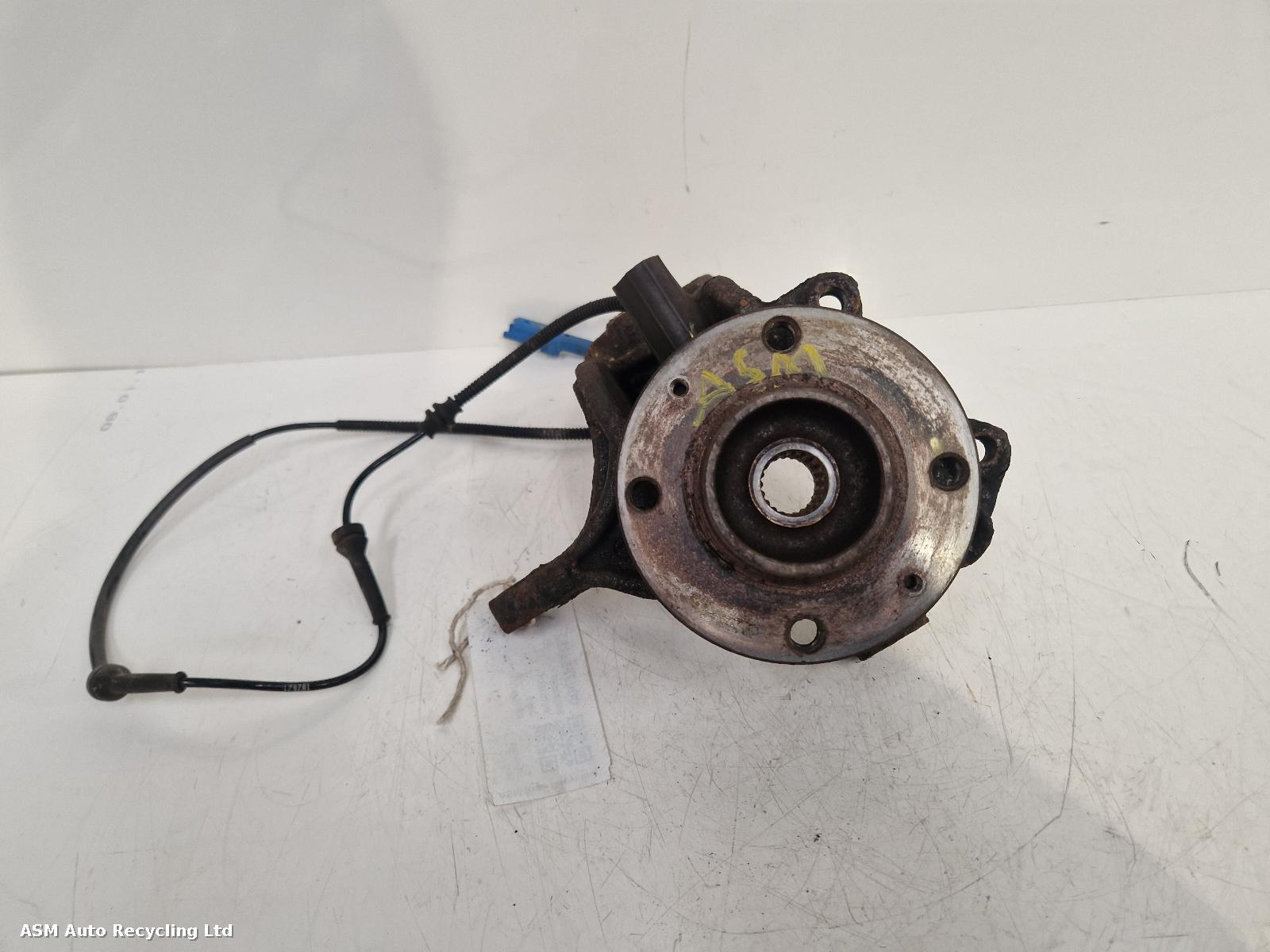 View Auto part RF Hub/Stub Axle Assembly Peugeot 2008 2016