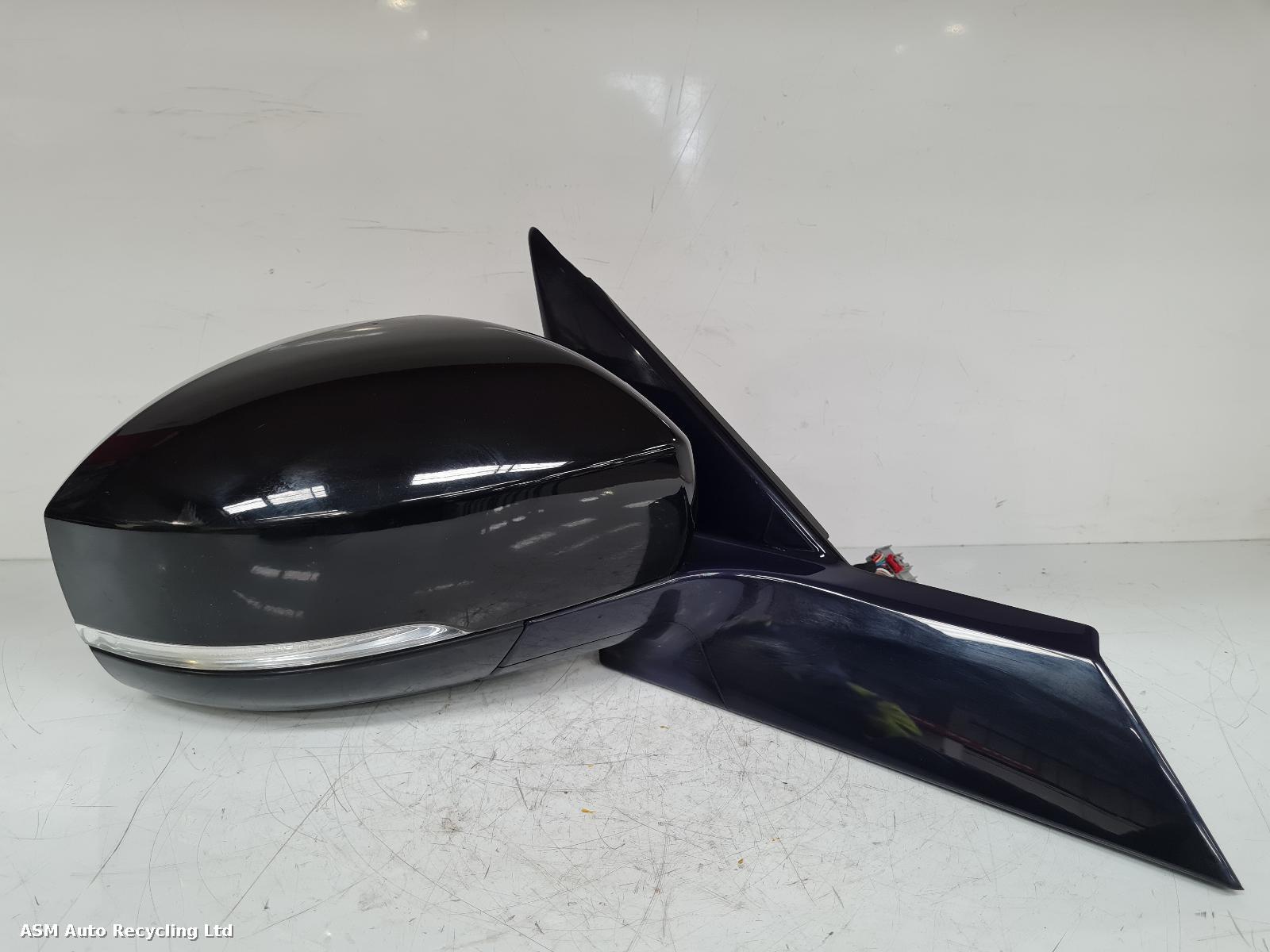 View Auto part R Door Mirror Land Rover Discovery 2026