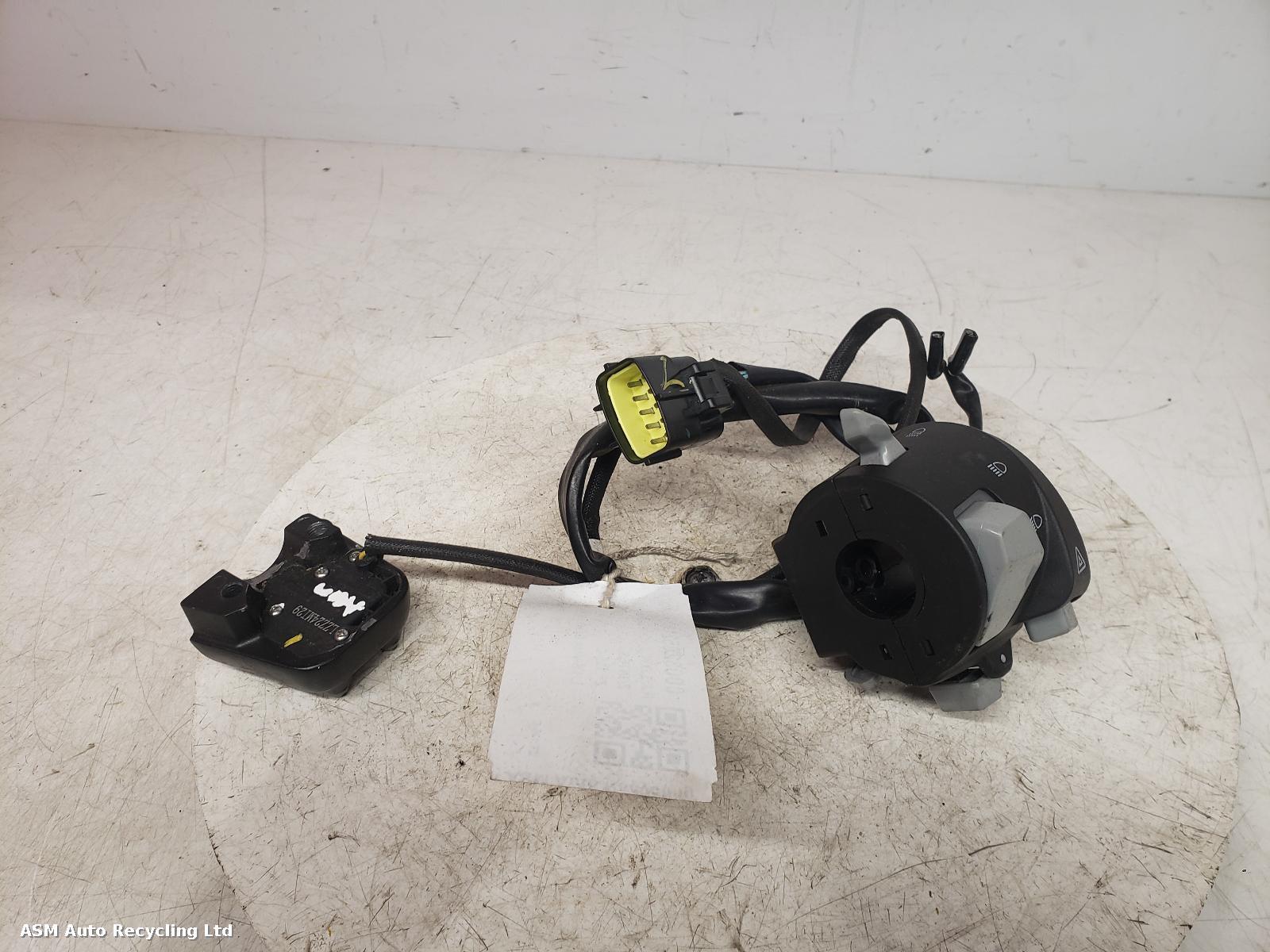 View Auto part LH Switch Gear Zontes Zt 125-c 2025