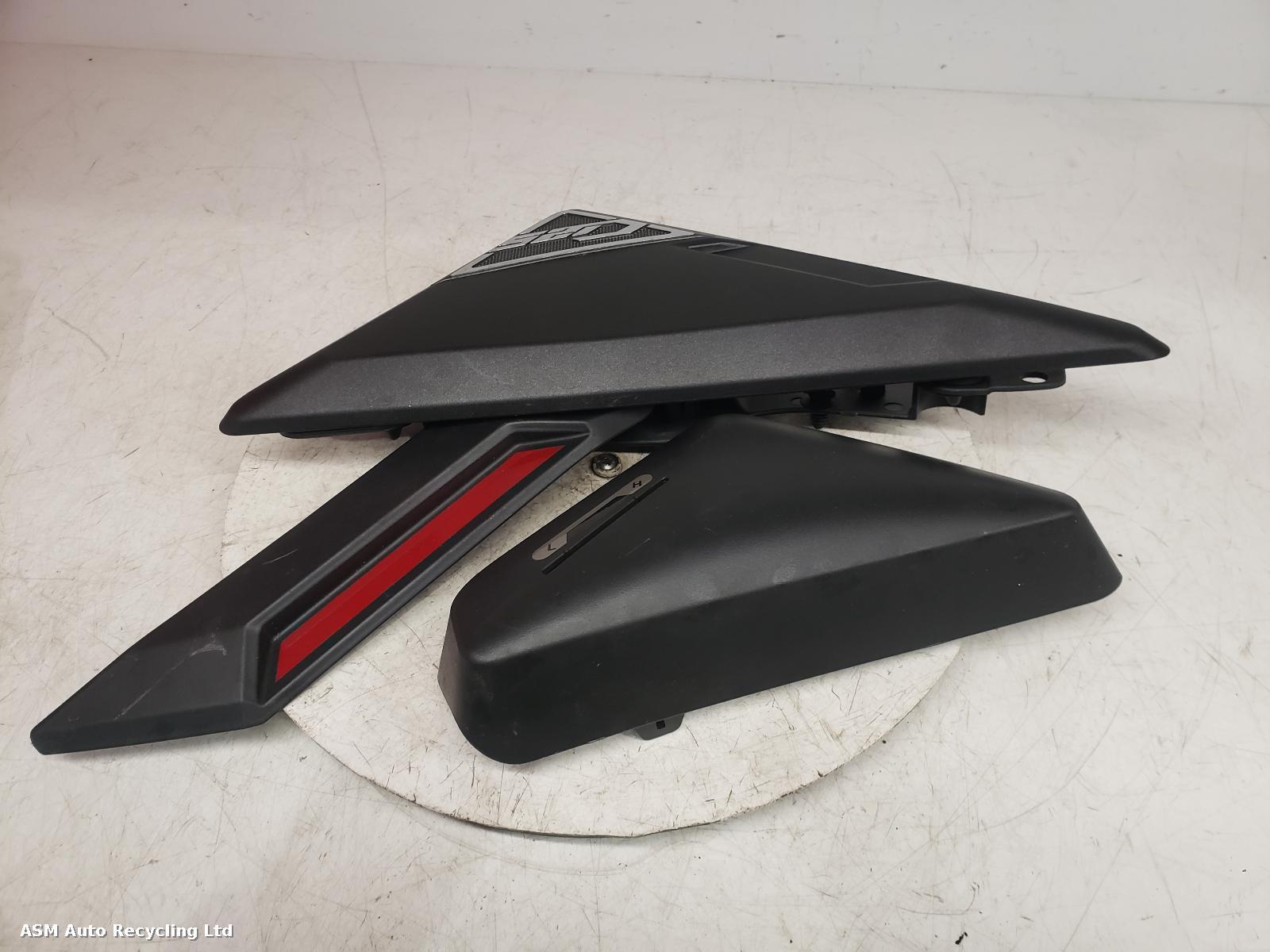 View Auto part Side Panel Left Zontes Zt 125-c 2025