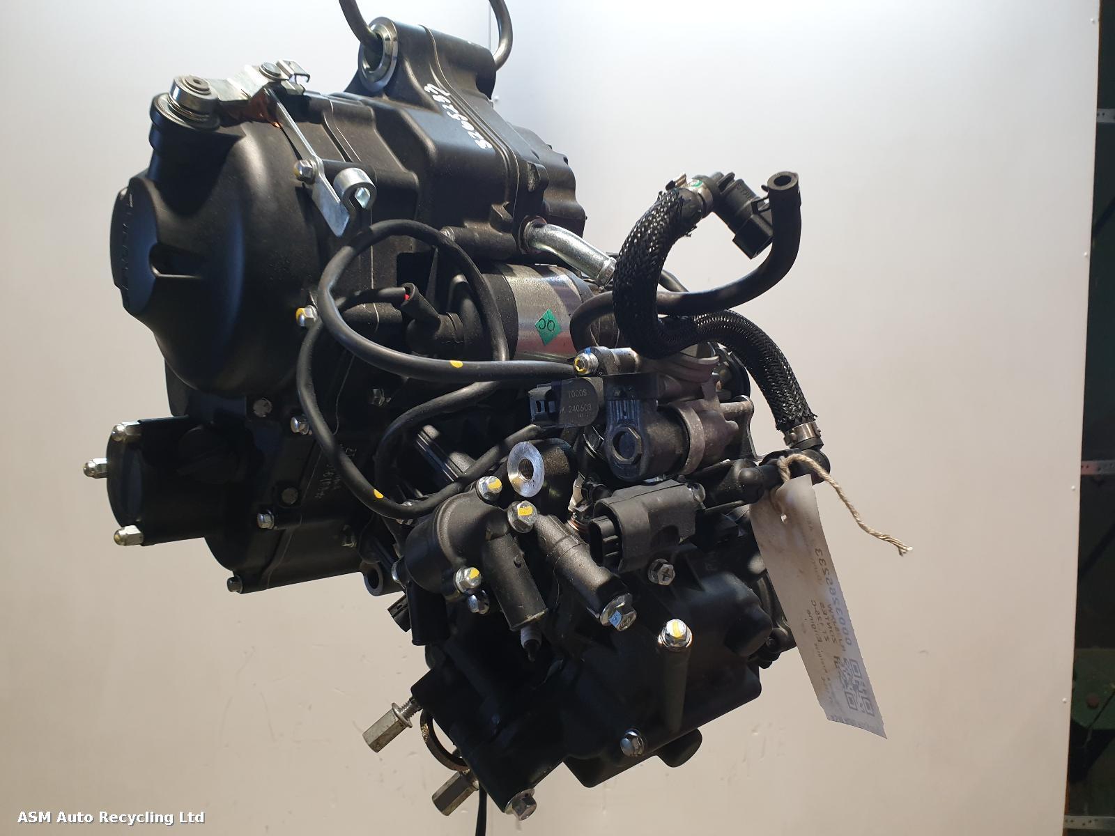 View Auto part Engine Zontes Zt 125-c 2025
