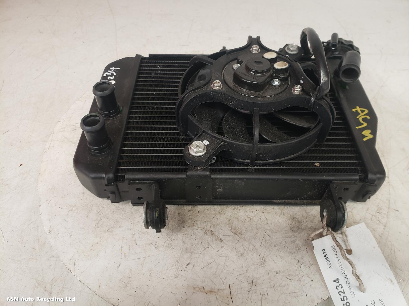 View Auto part Radiator Zontes Zt 125-c 2025