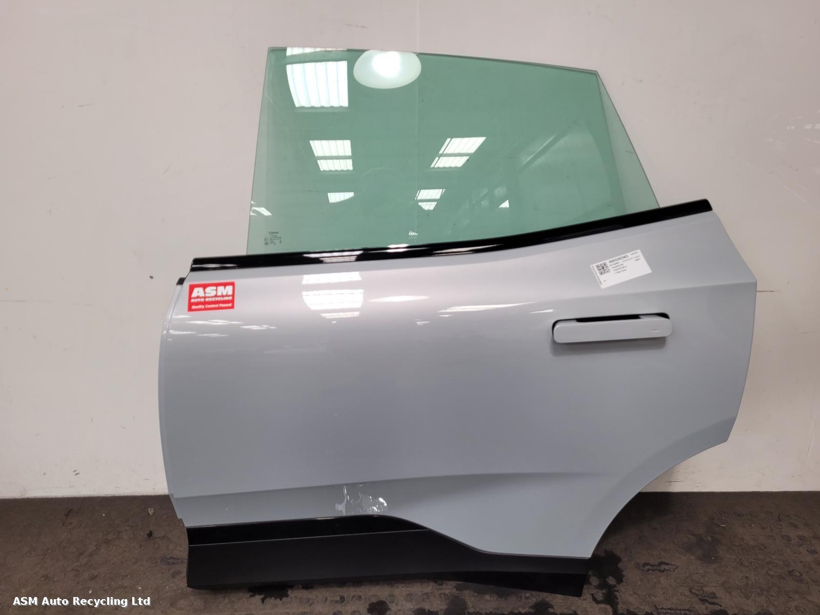 View Auto part L Rear Door Polestar Polestar 4 2025
