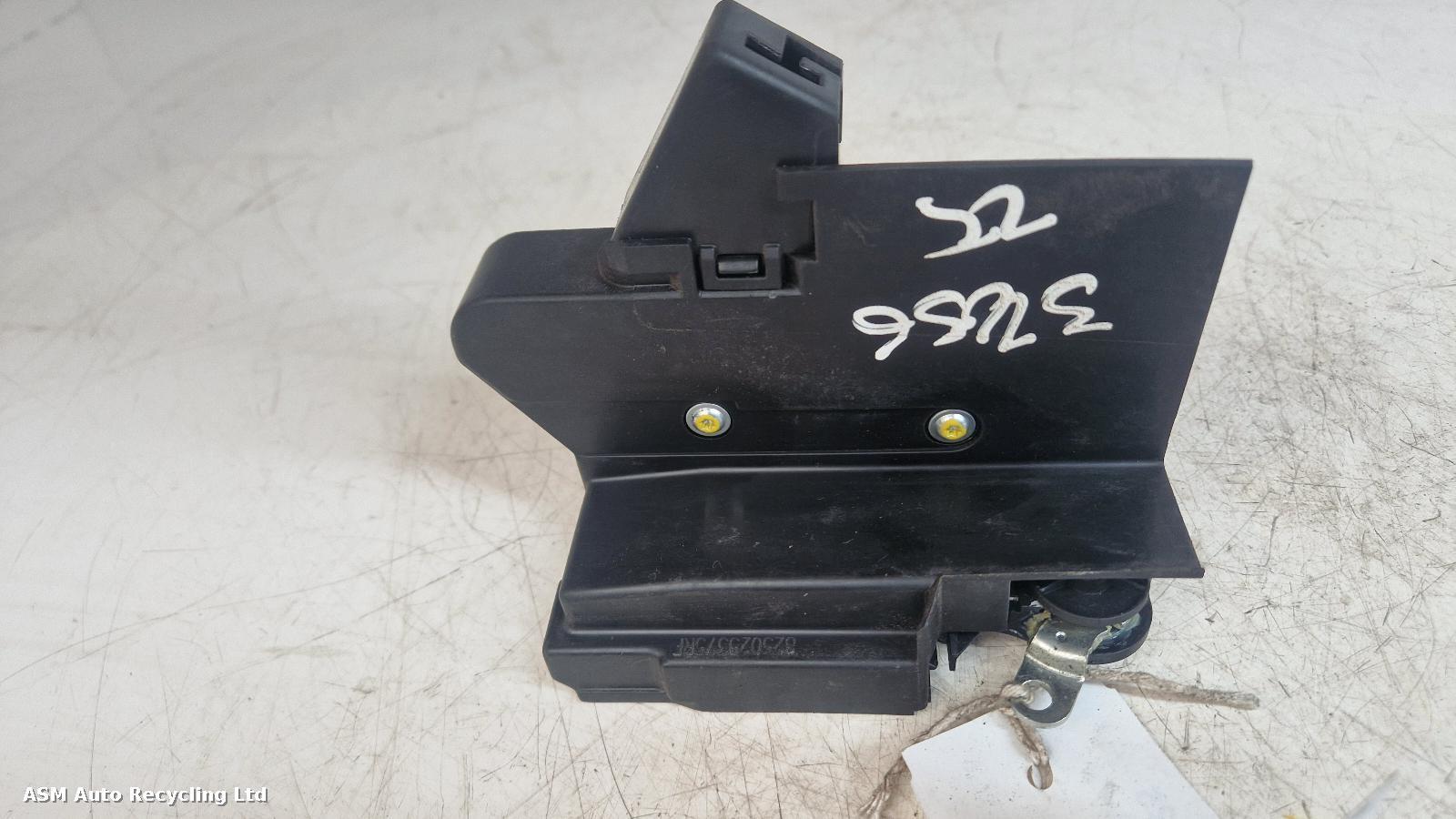 View Auto part Door Lock Assembly Dacia Logan 2015