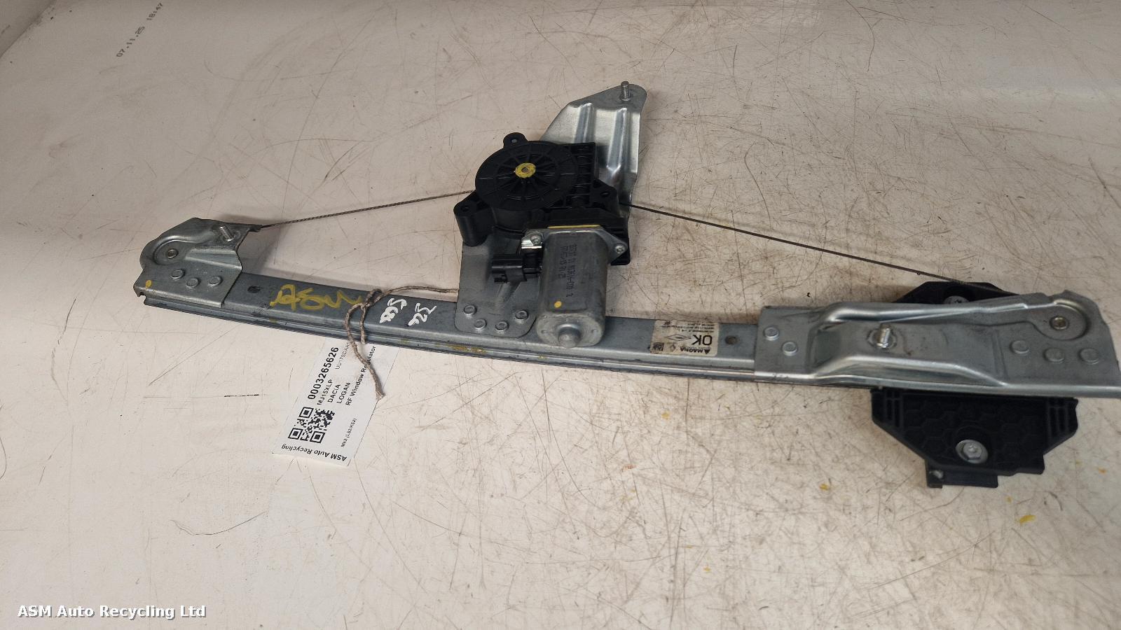 View Auto part RF Window Regulator Dacia Logan 2015