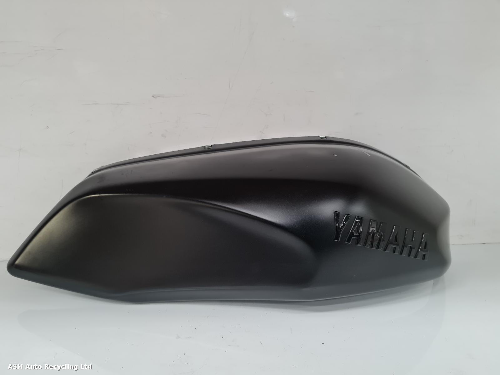 View Auto part Tank Trim Yamaha Xsr700 2017