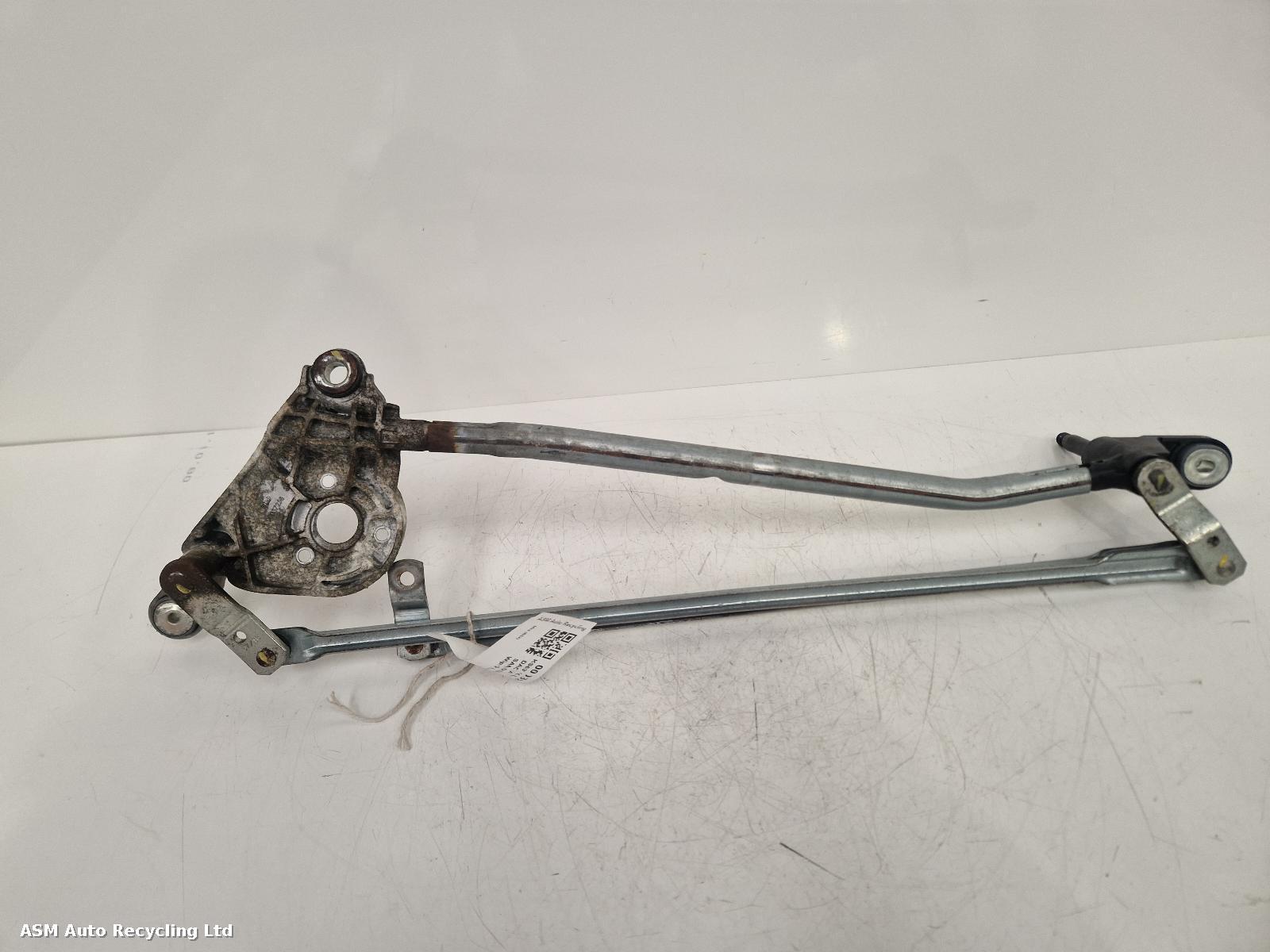 View Auto part Wiper Linkage Dacia Sandero 2013