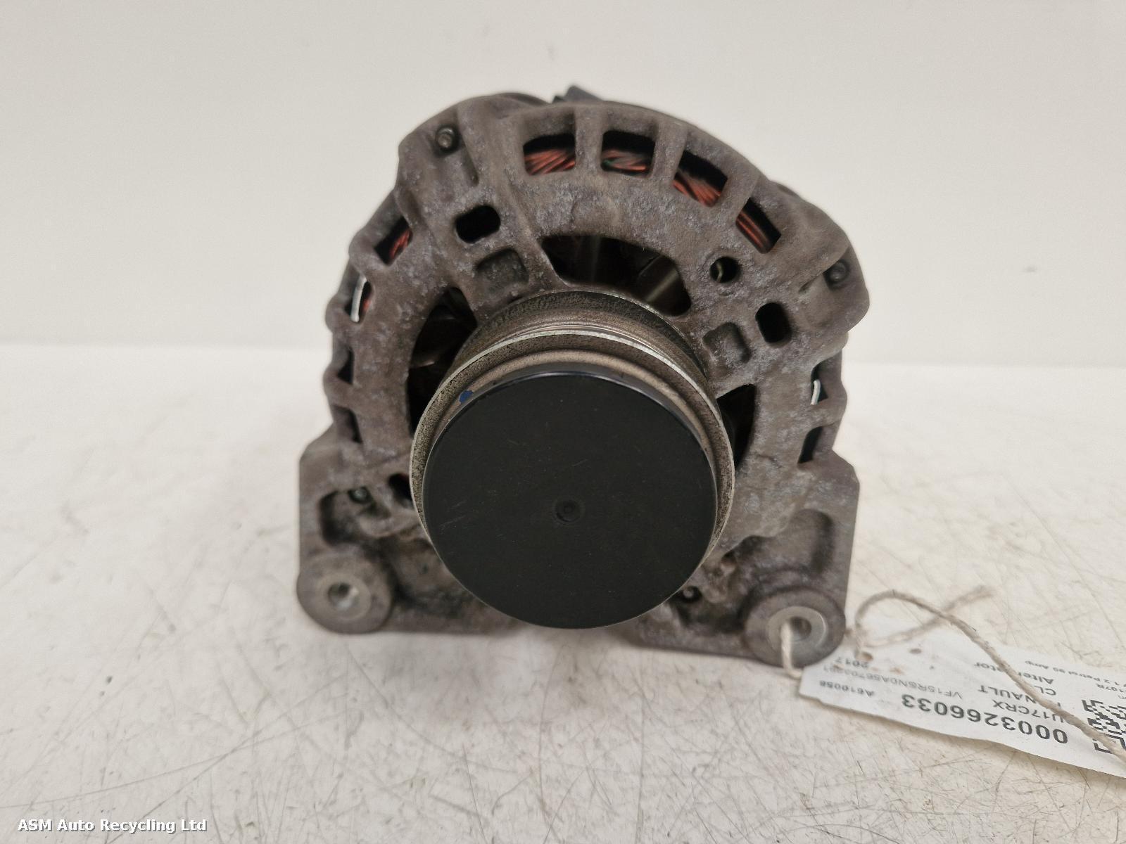 View Auto part Alternator Renault Clio 2017