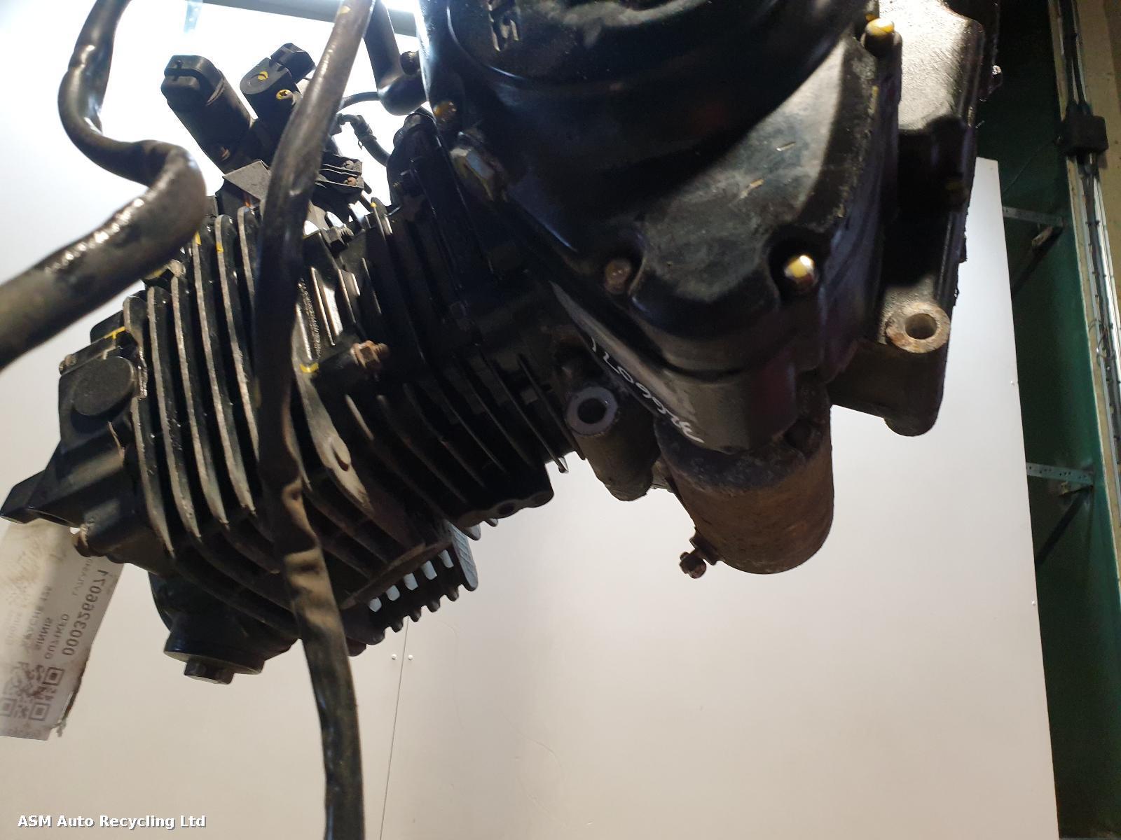 View Auto part Engine Sinnis Apache 125 2021