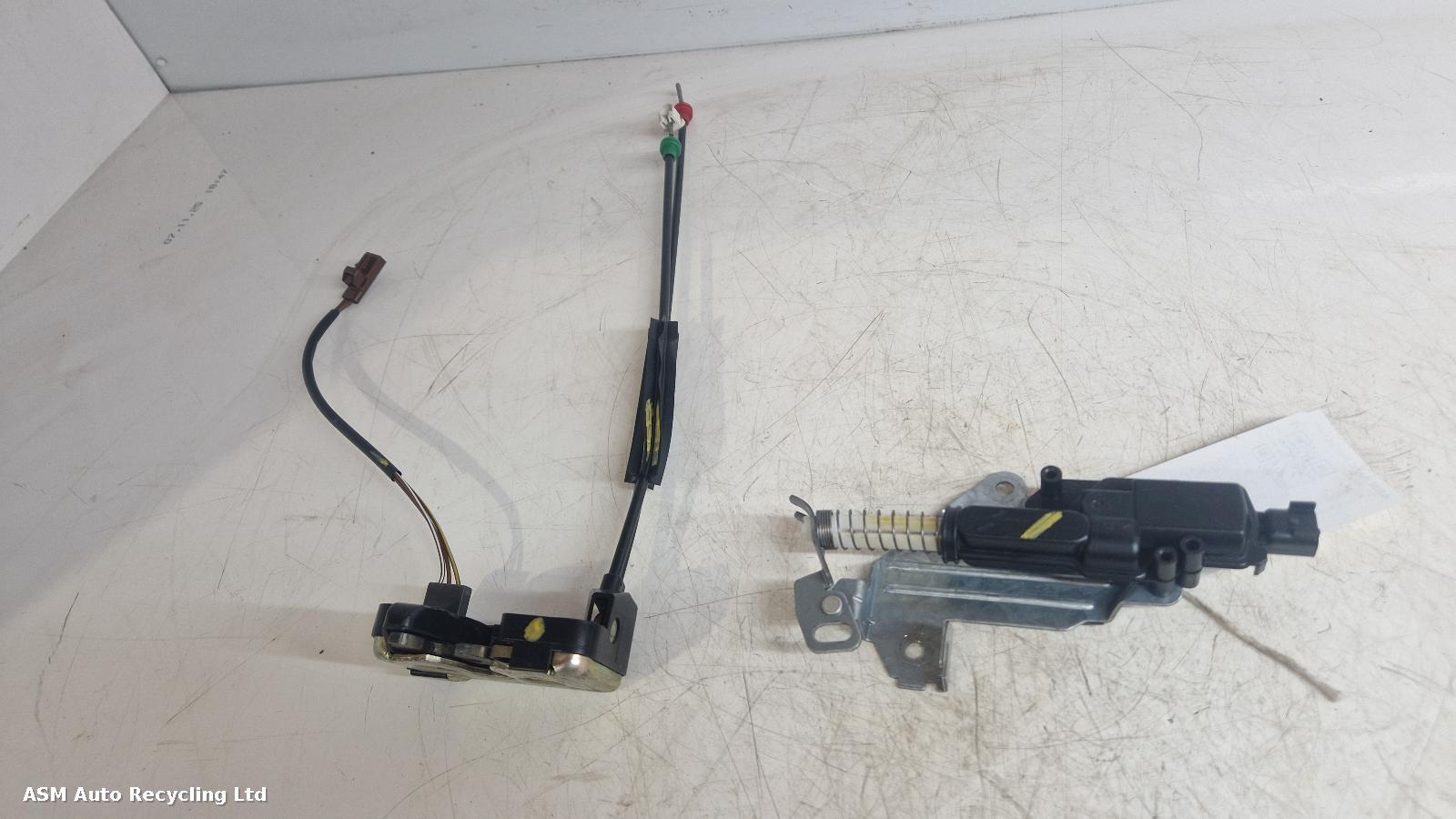 View Auto part Bootlid/Tailgate Lock Ford Fiesta 2006