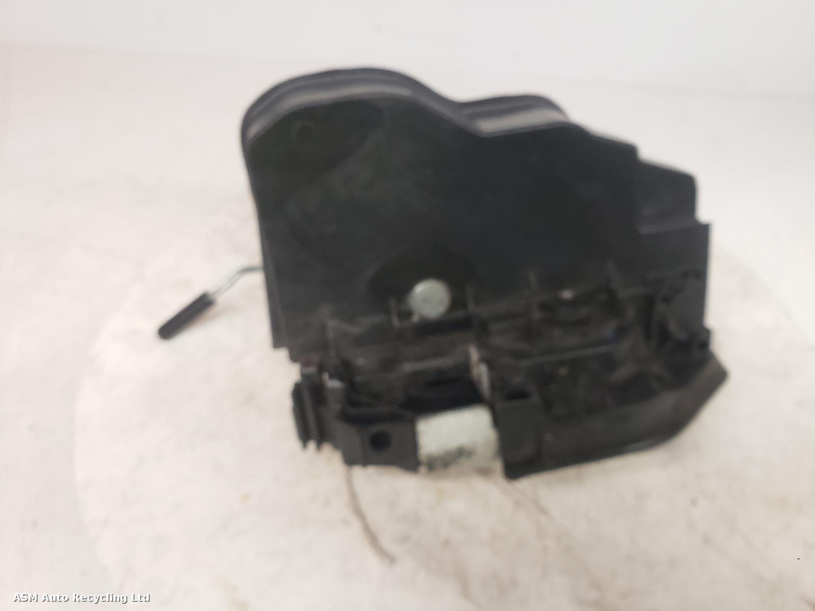 View Auto part Door Lock Assembly Bmw X1 2010