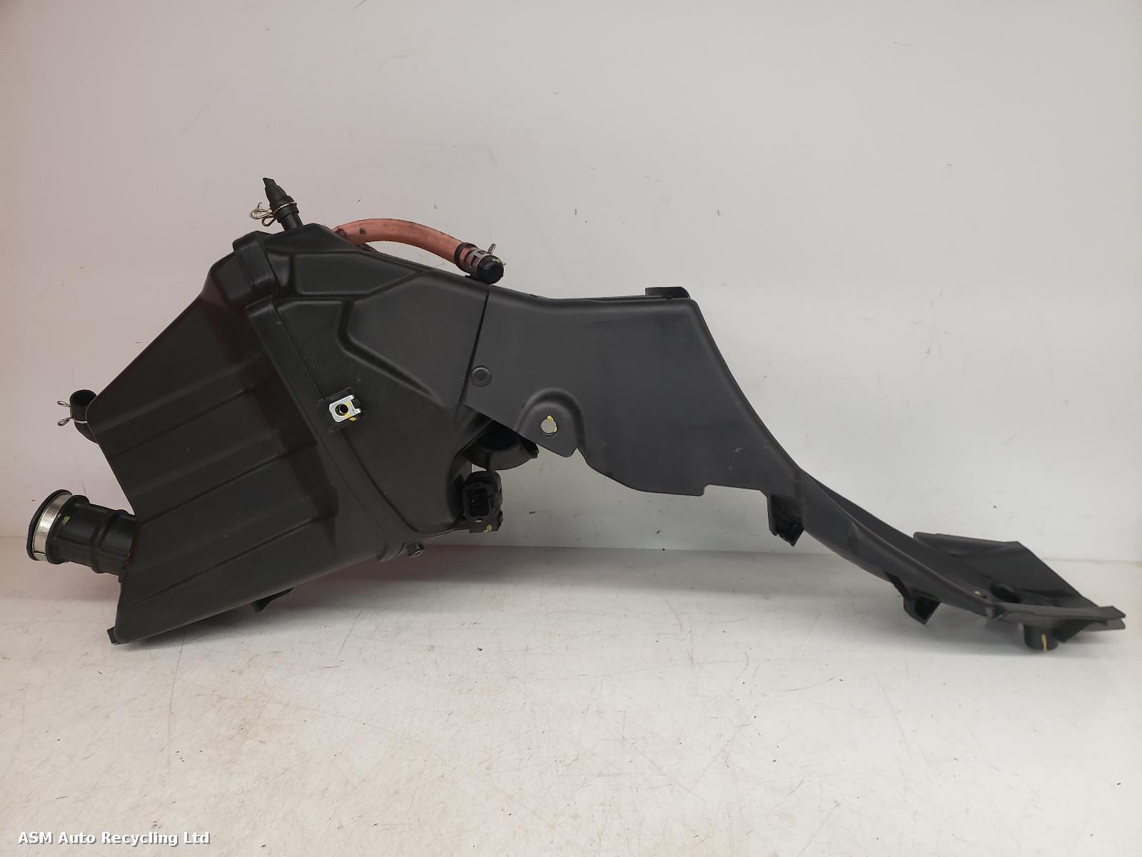 View Auto part Air Cleaner/Box Zontes Zt 125-c 2025