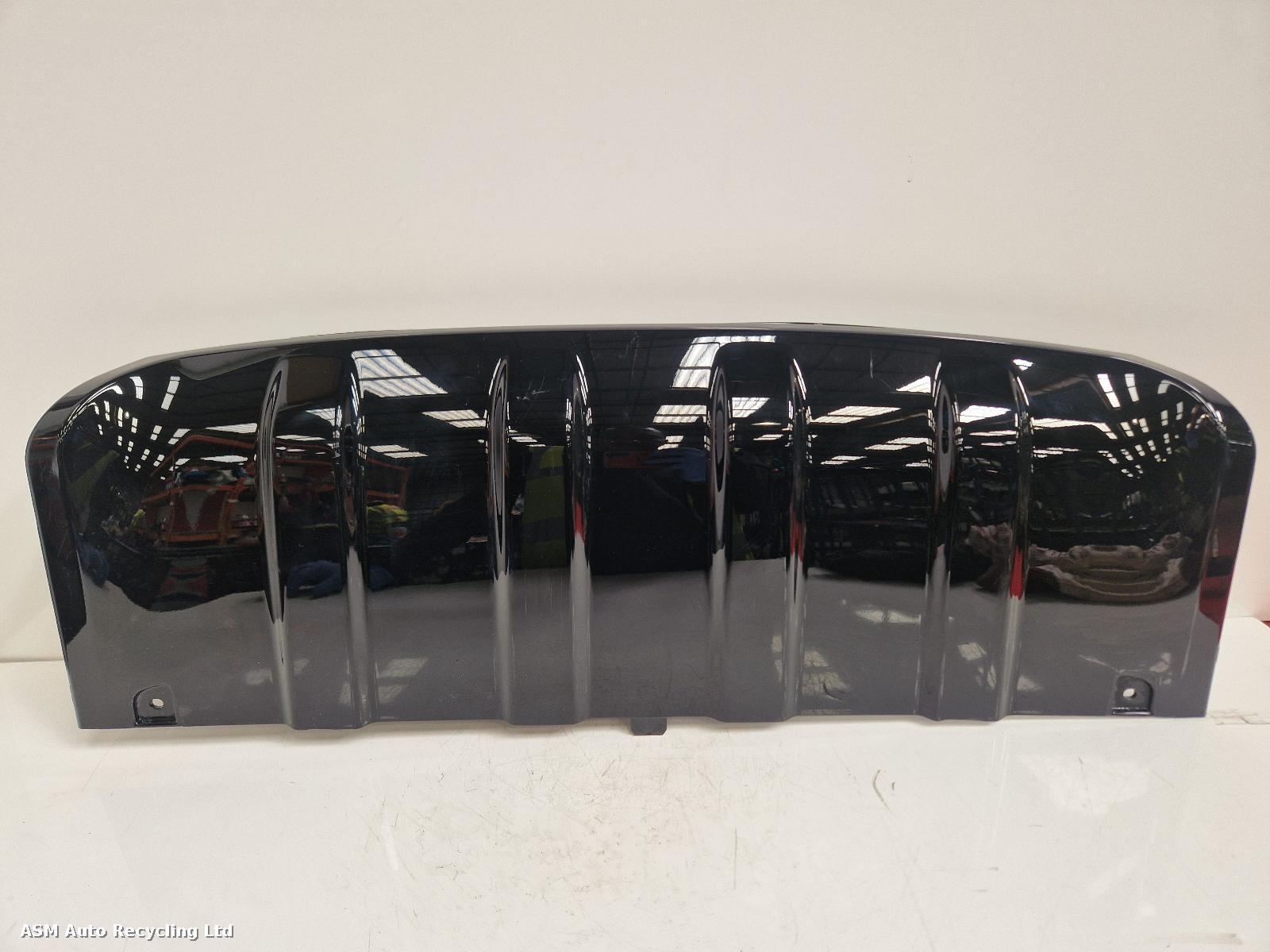View Auto part Trim Panel Land Rover Discovery Sport 2017