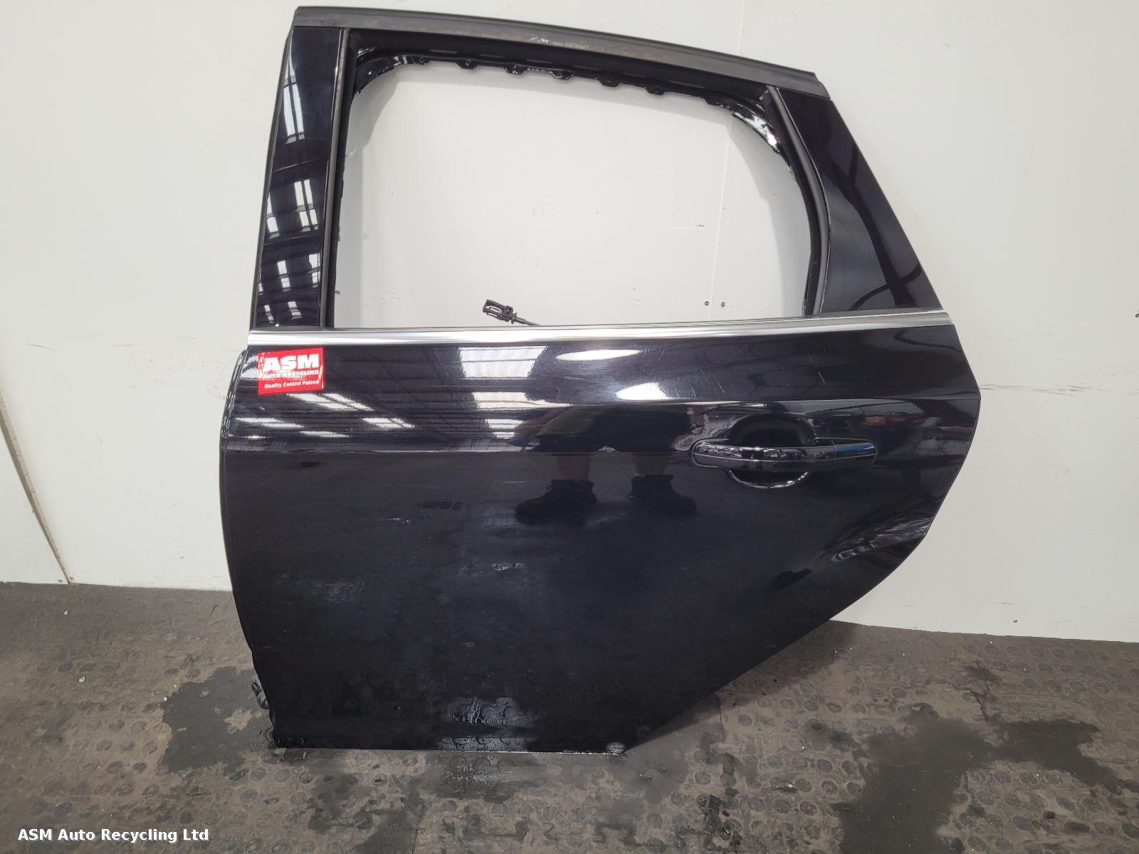 View Auto part L Rear Door Ford Focus 2015