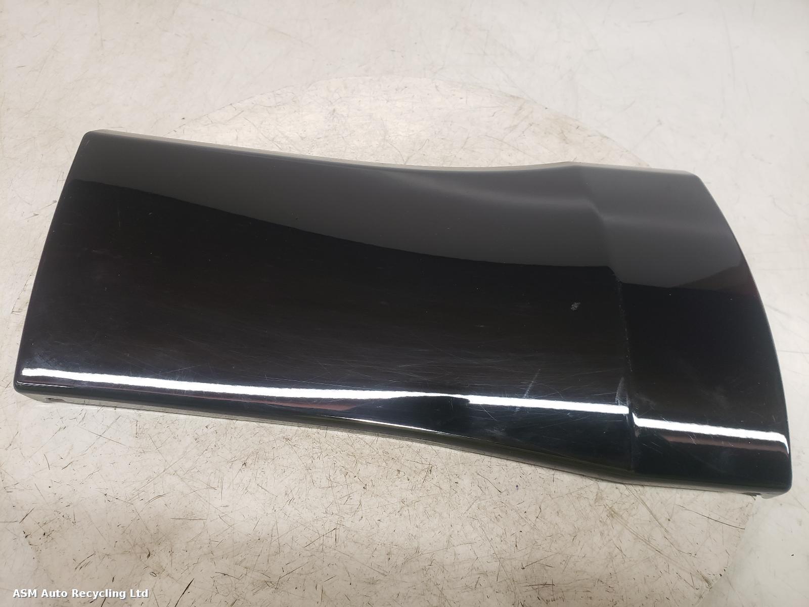 View Auto part Trim Panel Aston Martin Dbx 2020