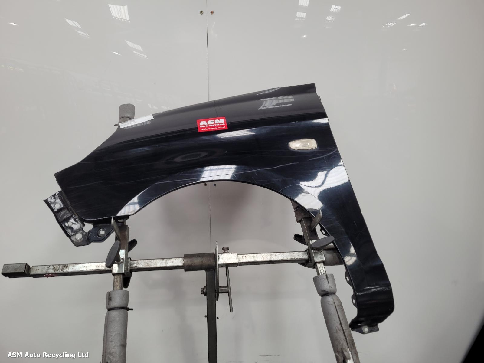 View Auto part L Wing Kia Picanto 2010