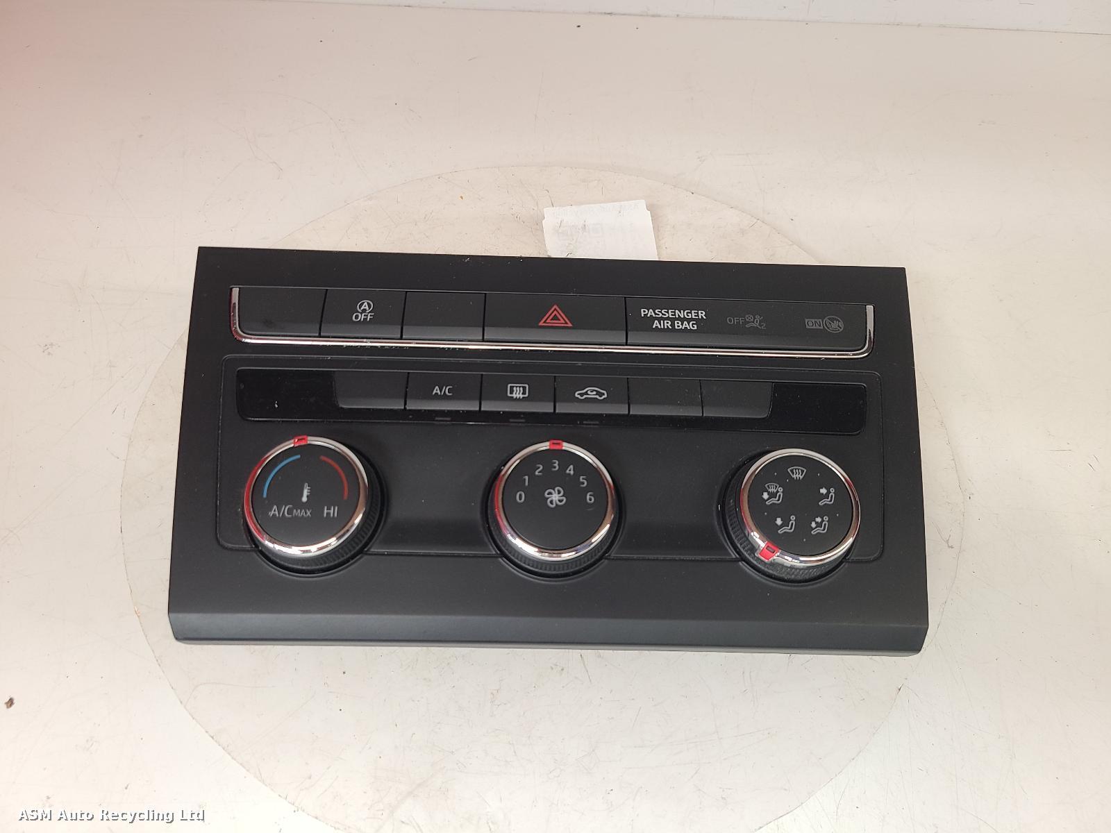 View Auto part Heater/AC Controller Seat Leon 2019