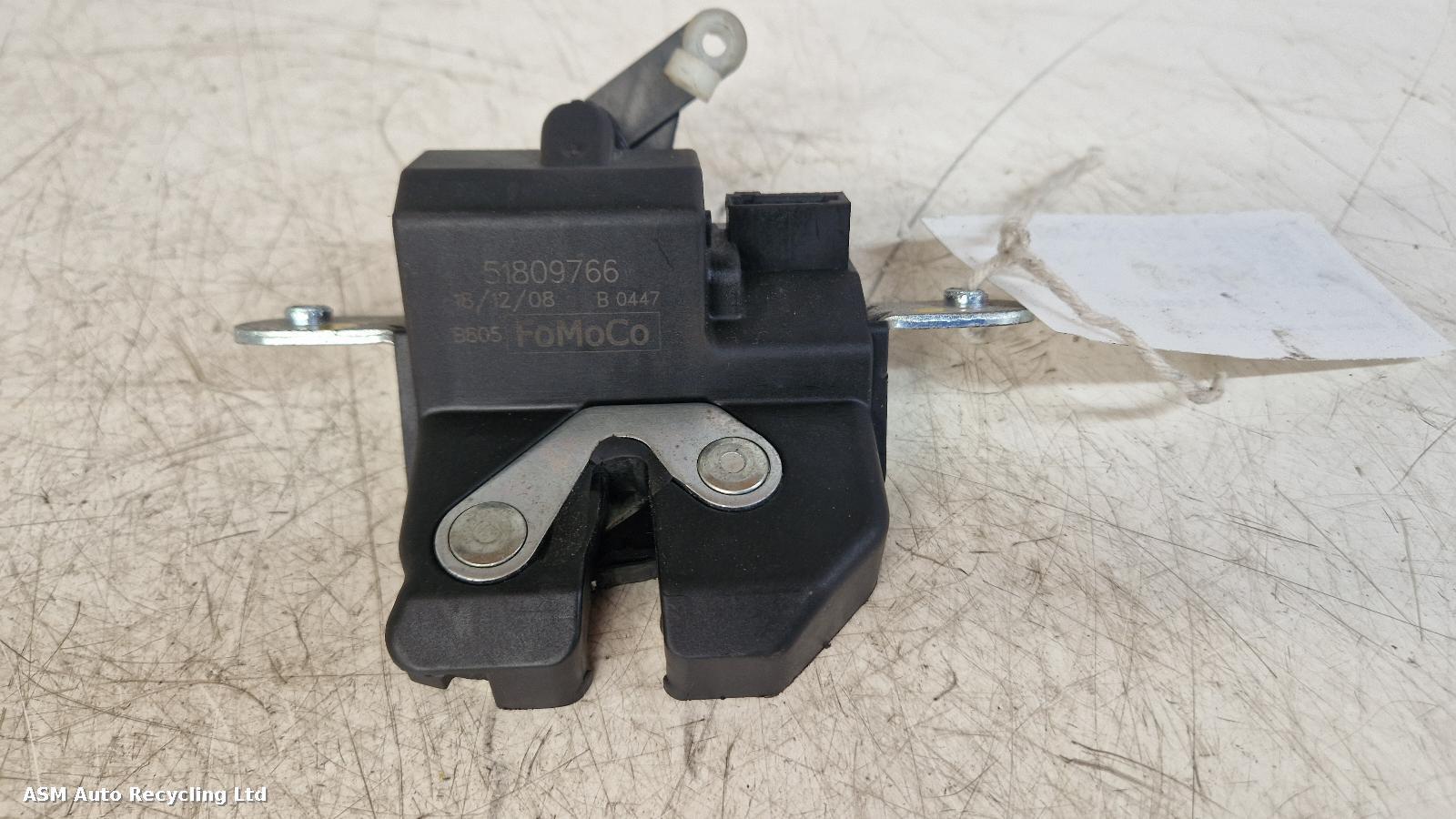 View Auto part Bootlid/Tailgate Lock Ford Ka 2009