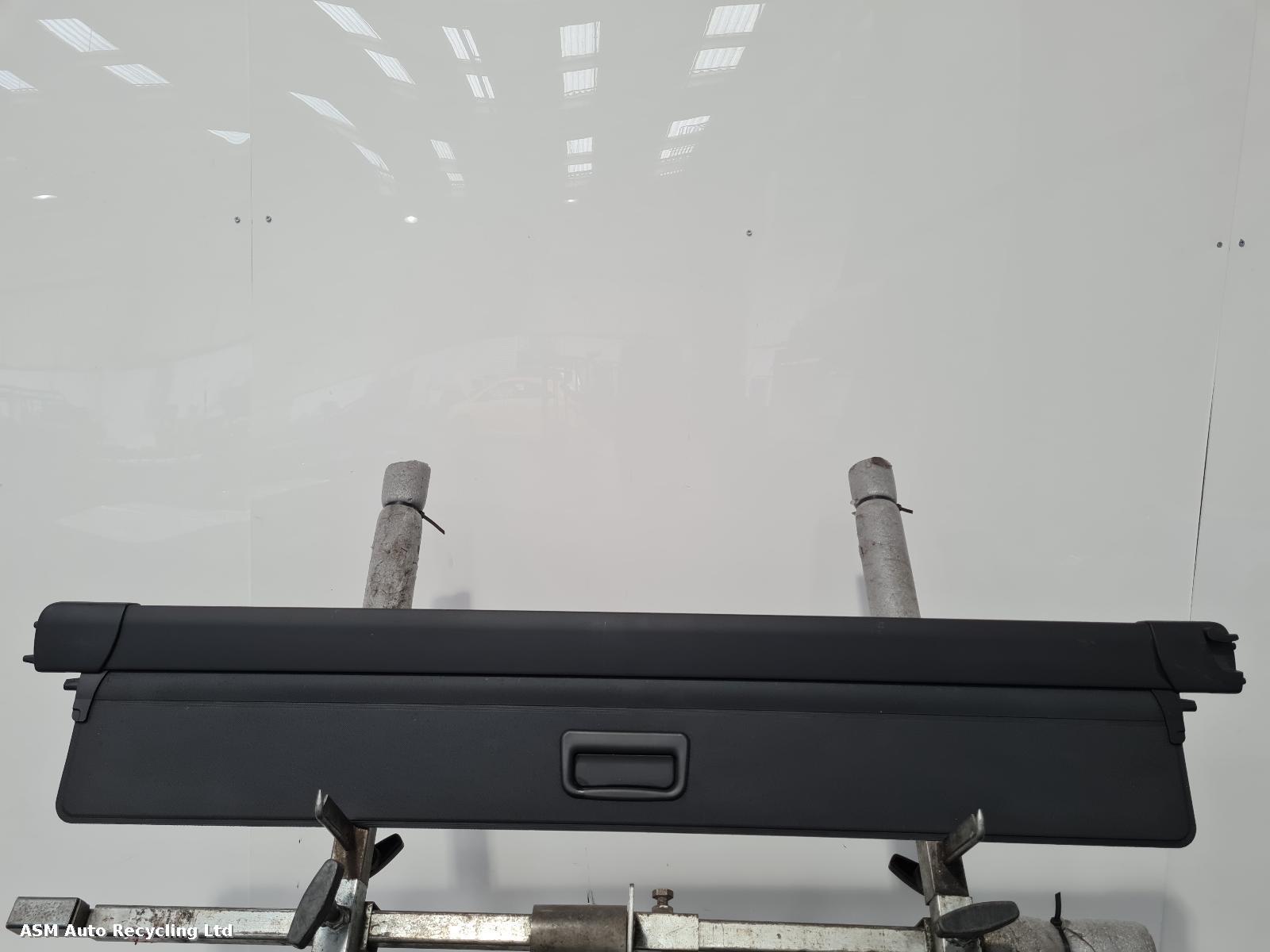 View Auto part Parcel Shelf Land Rover Range Rover Velar 2017