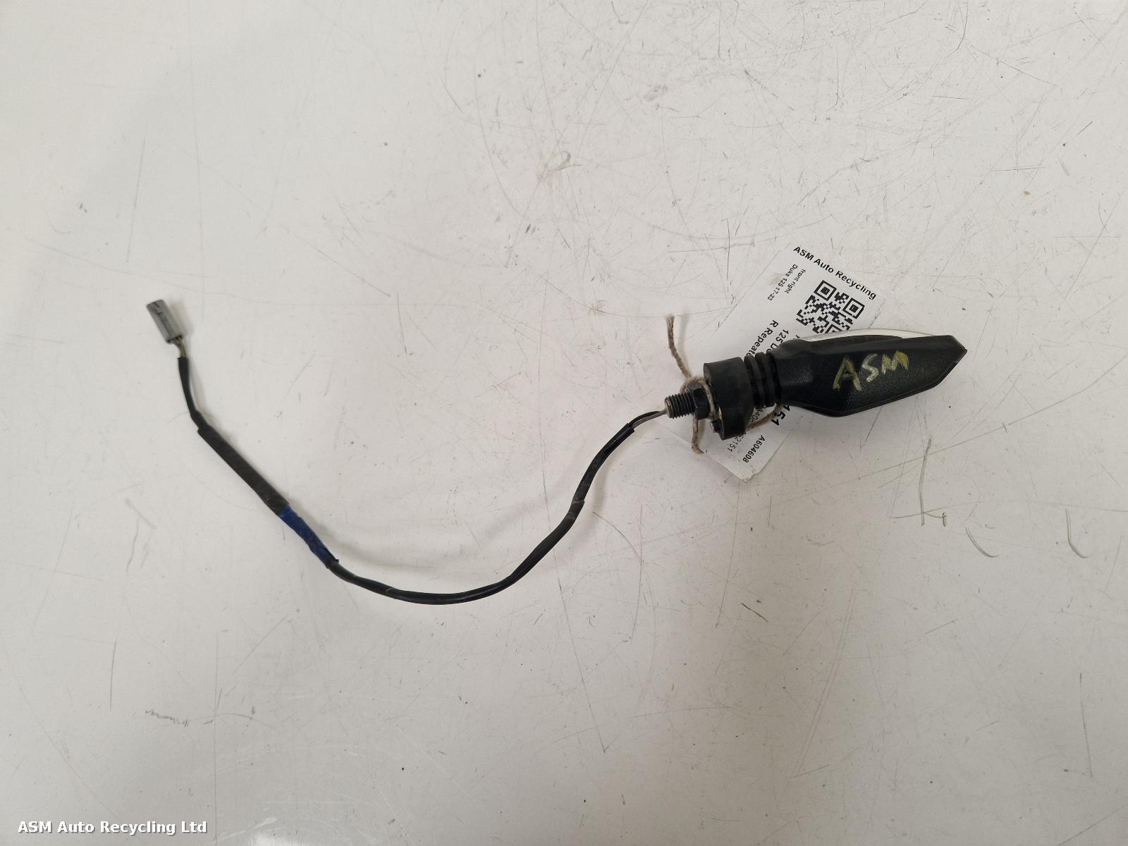 View Auto part R Repeater Lamp Ktm 125 Duke 2020