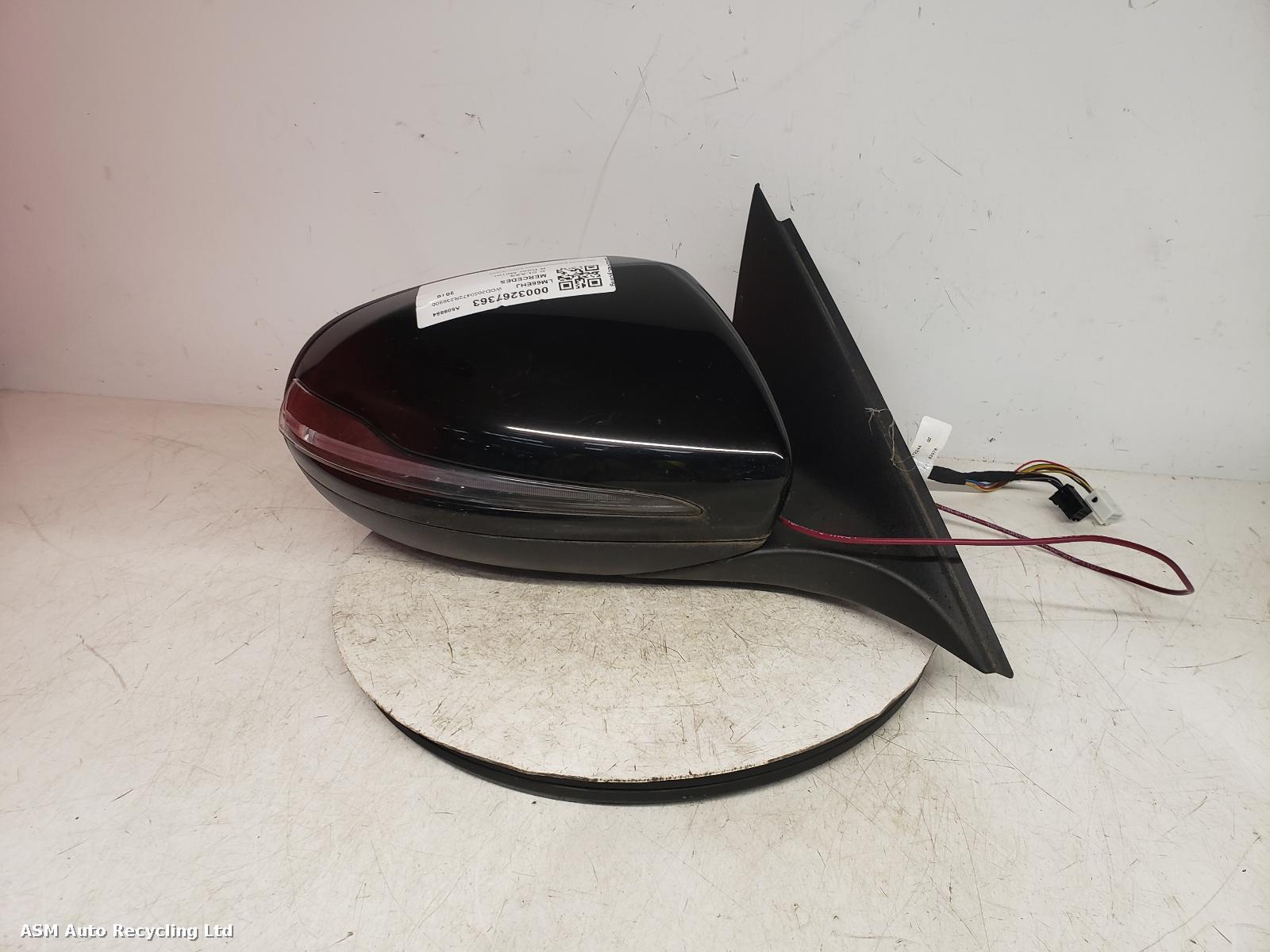 View Auto part R Door Mirror Mercedes C Class 2016