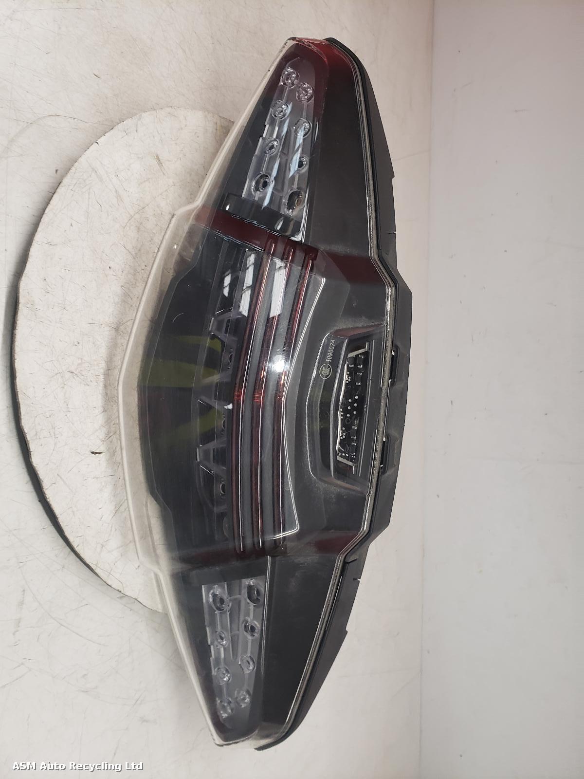 View Auto part Taillight Bmw K1600gt 2018