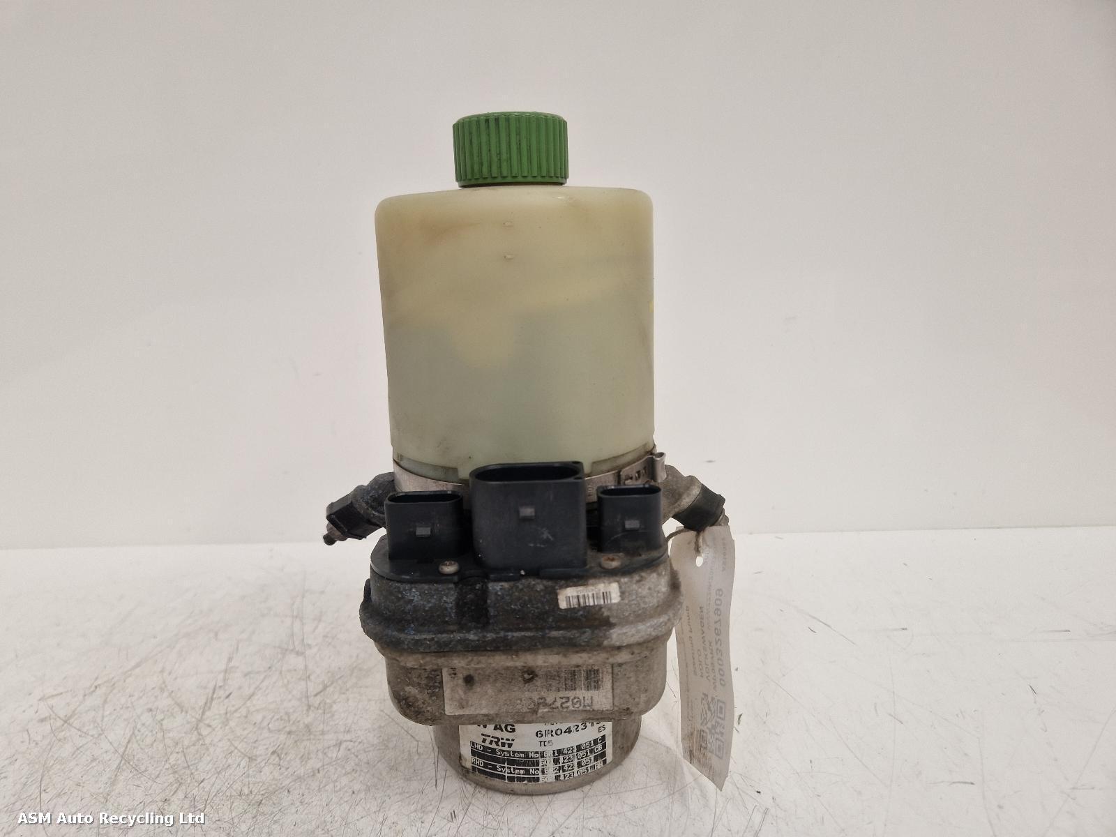 View Auto part Steering Pump Volkswagen Polo 2009