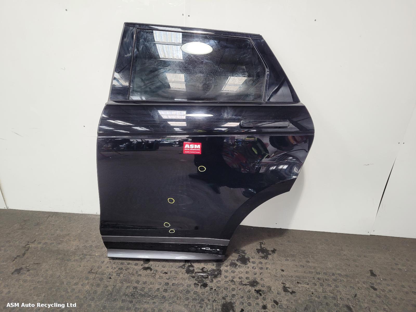 View Auto part L Rear Door Land Rover Range Rover Evoque 2020