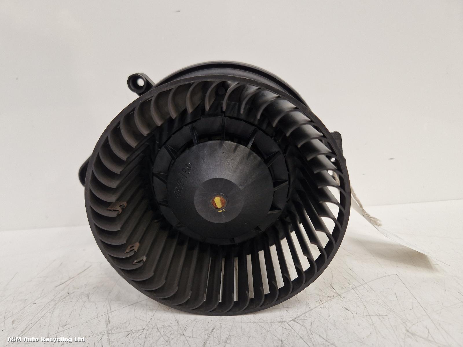 View Auto part Heater Motor/Assembly Audi A4 2009