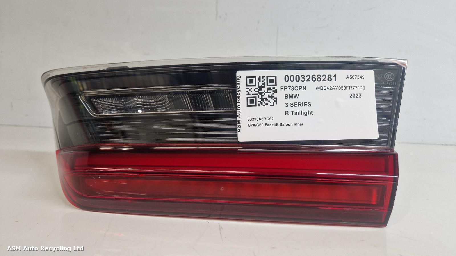 View Auto part R Taillight Bmw 3 Series 2023