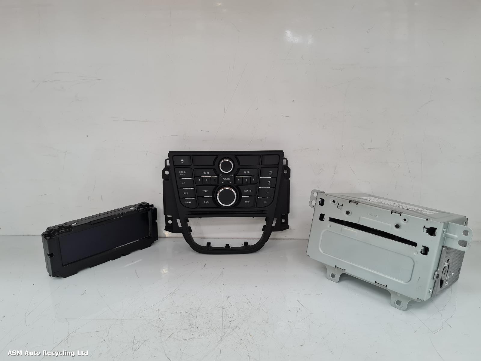 View Auto part A/V Equipment Vauxhall Meriva 2013