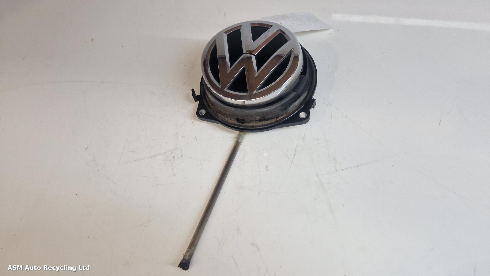 View Auto part Tailgate Handle Volkswagen Golf 2017