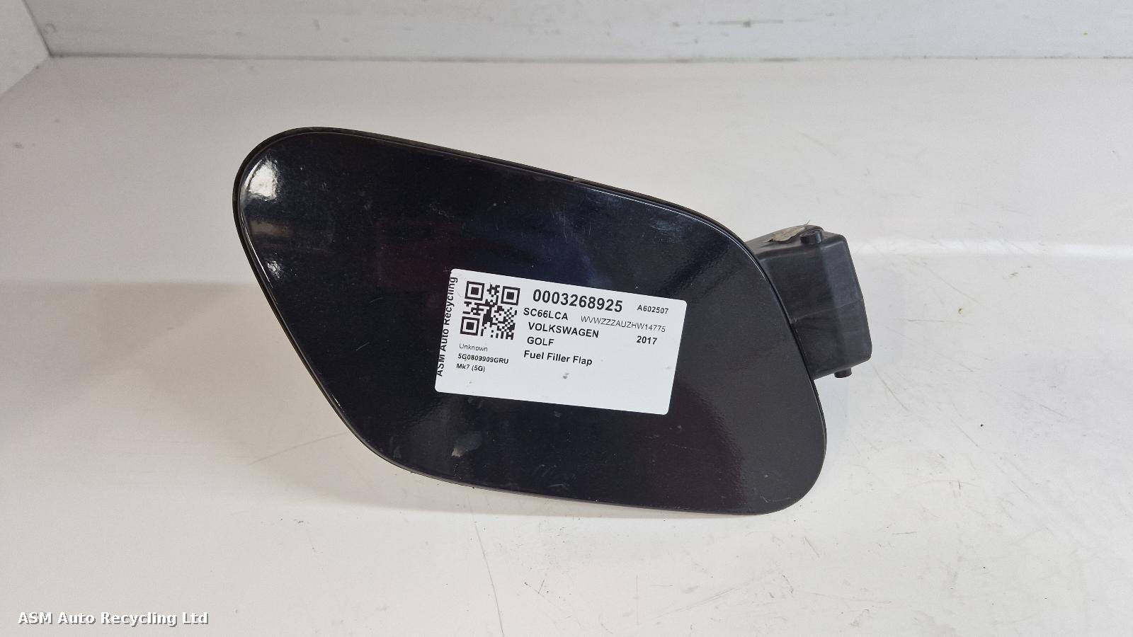 View Auto part Fuel Filler Flap Volkswagen Golf 2017