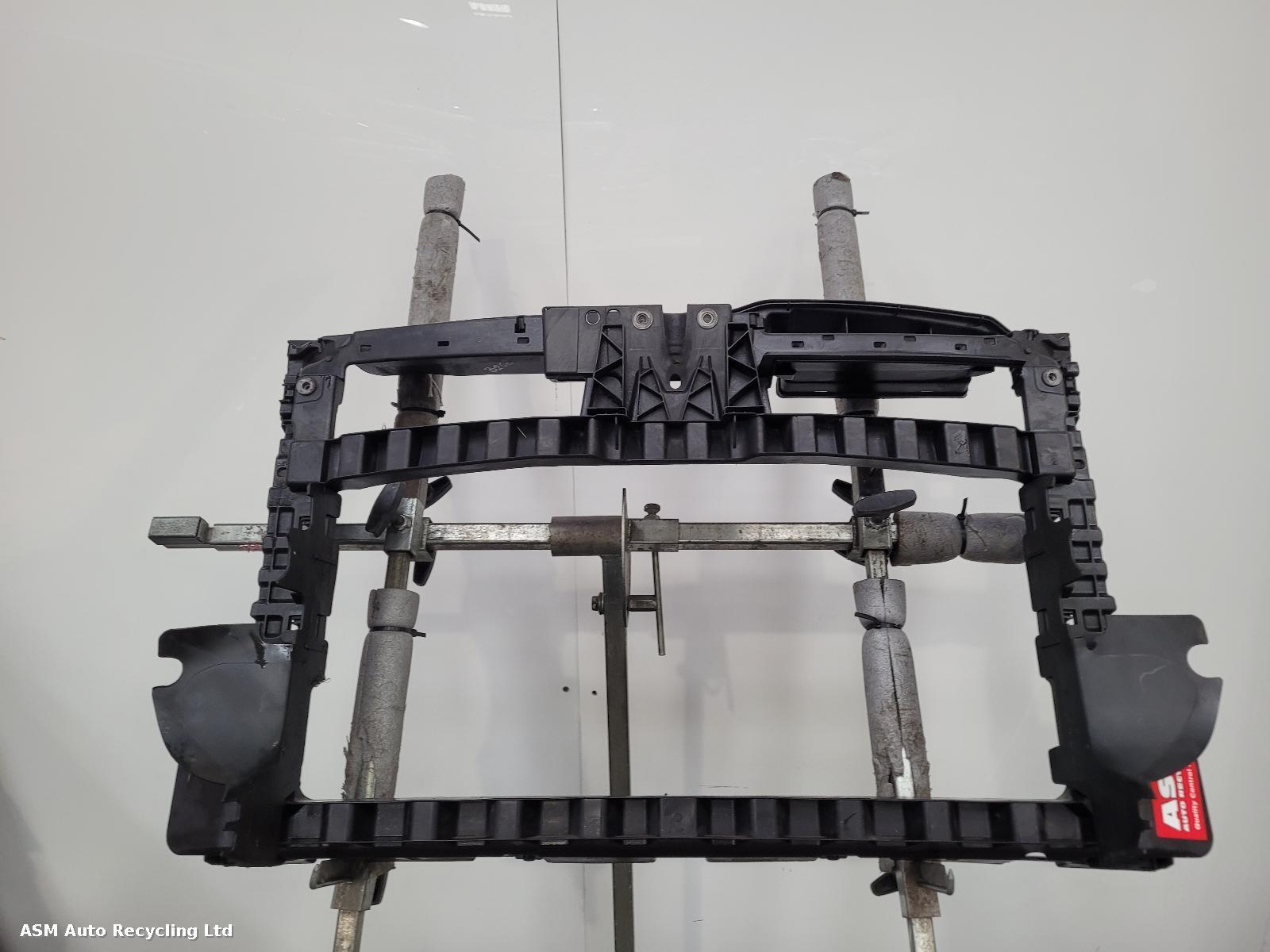 View Auto part Front Panel Volkswagen Golf 2010