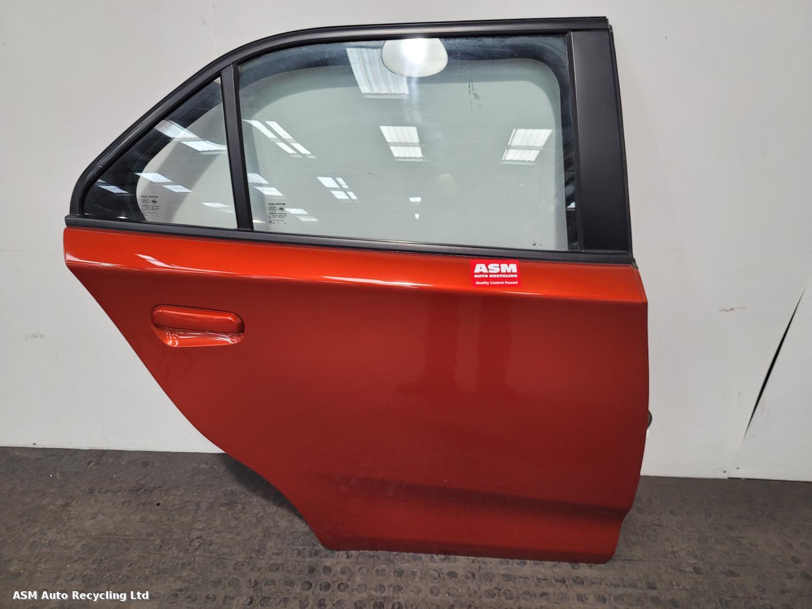 View Auto part R Rear Door Mg Mg3 2019