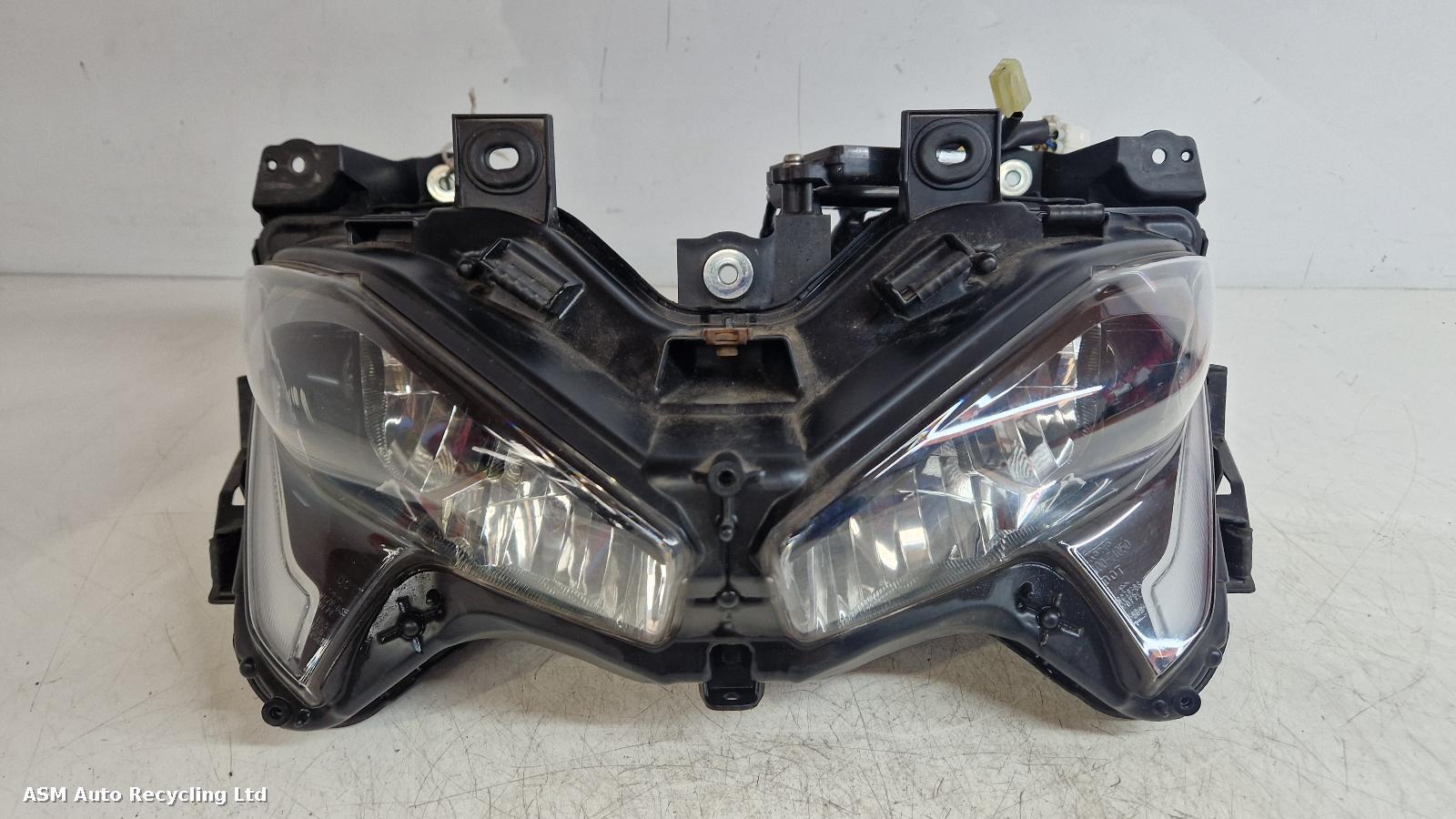 View Auto part Headlamp Yamaha Xp 530 2017