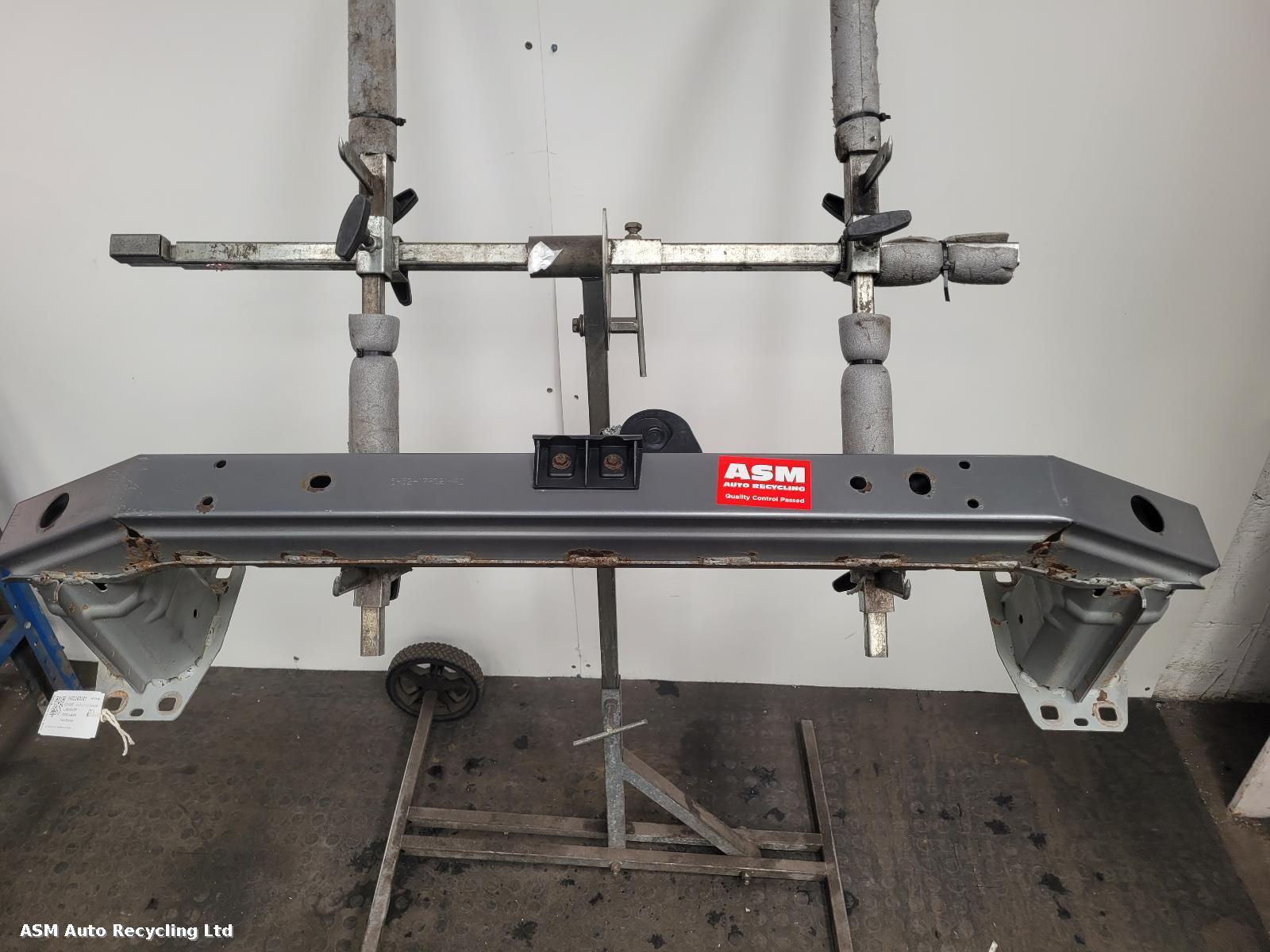 View Auto part Front Bumper Reinforcement Land Rover Freelander 2012