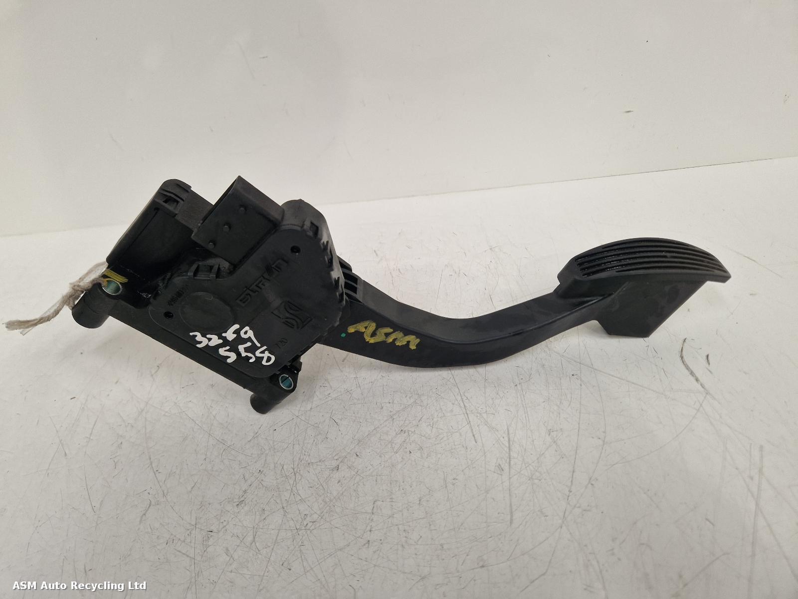 View Auto part Pedal Potentiometer Ford Ka 2011